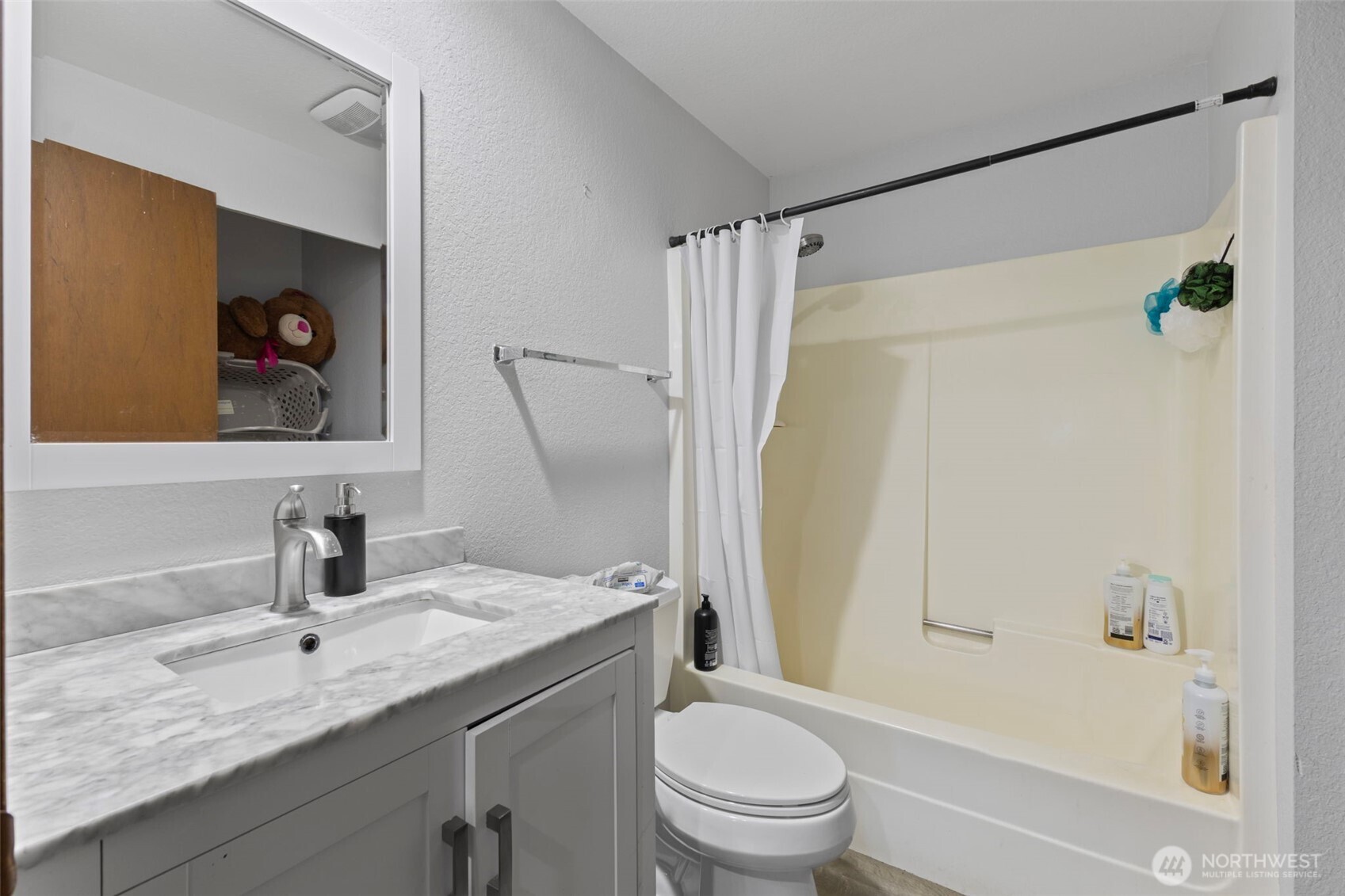 10319 Se 228th Street Property Photo 11