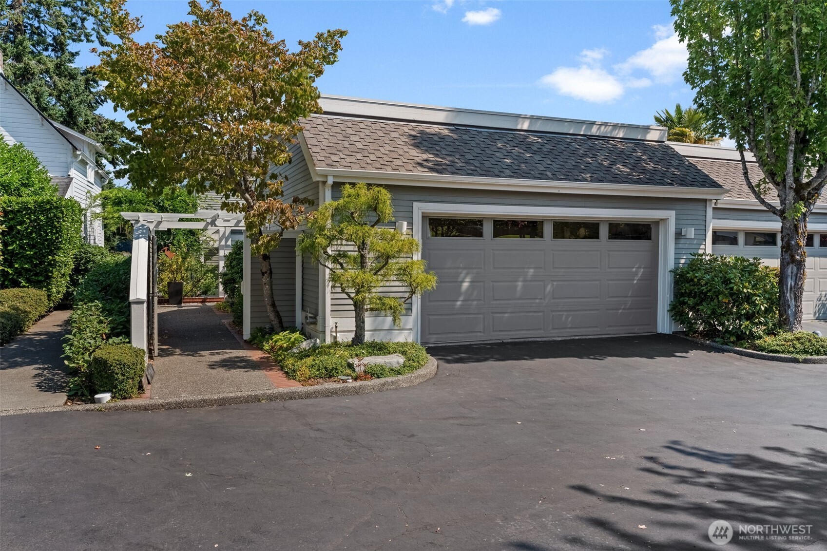 3507 Harborview Drive 4 Property Photo 3