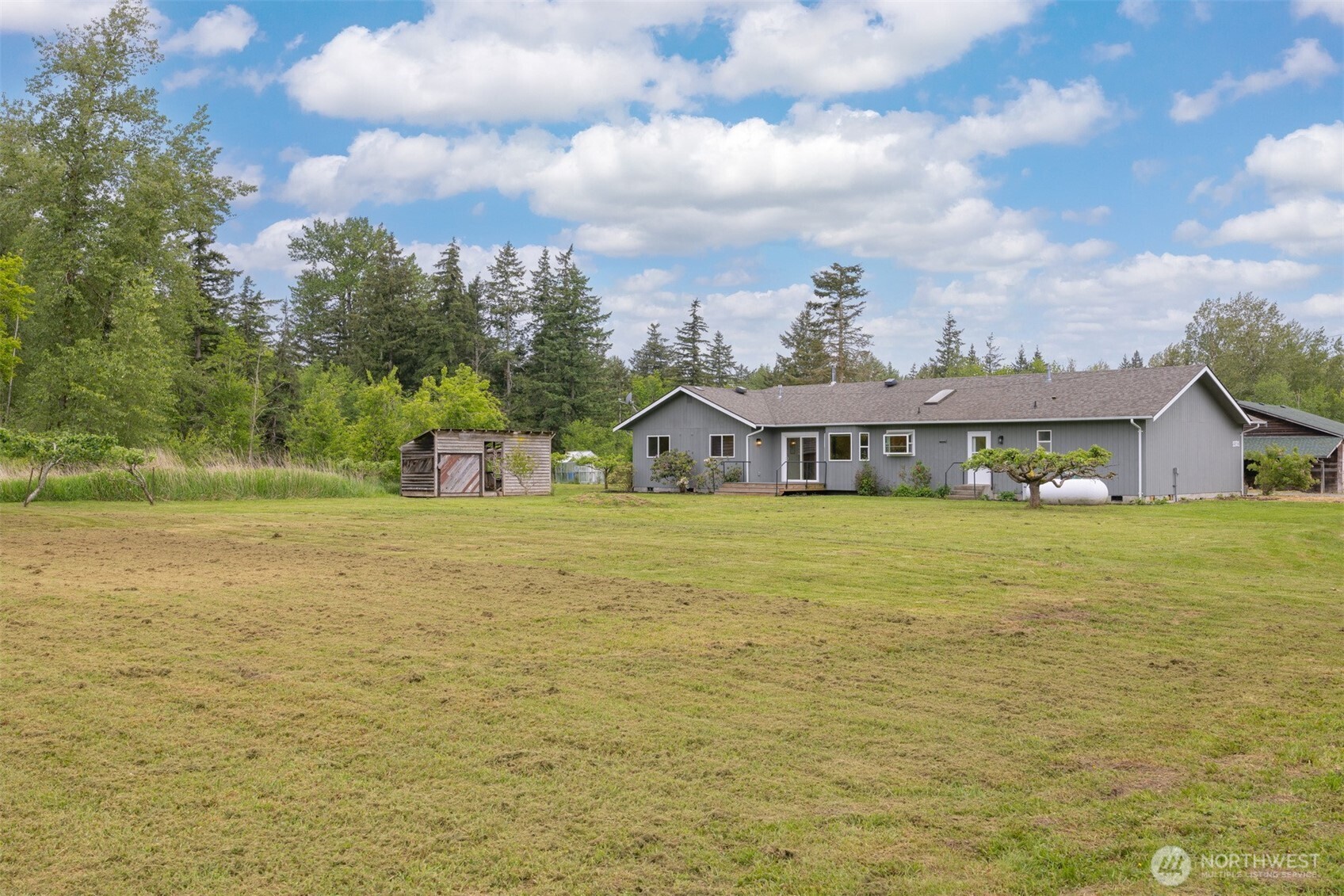 5581 Mission Road Property Photo 3
