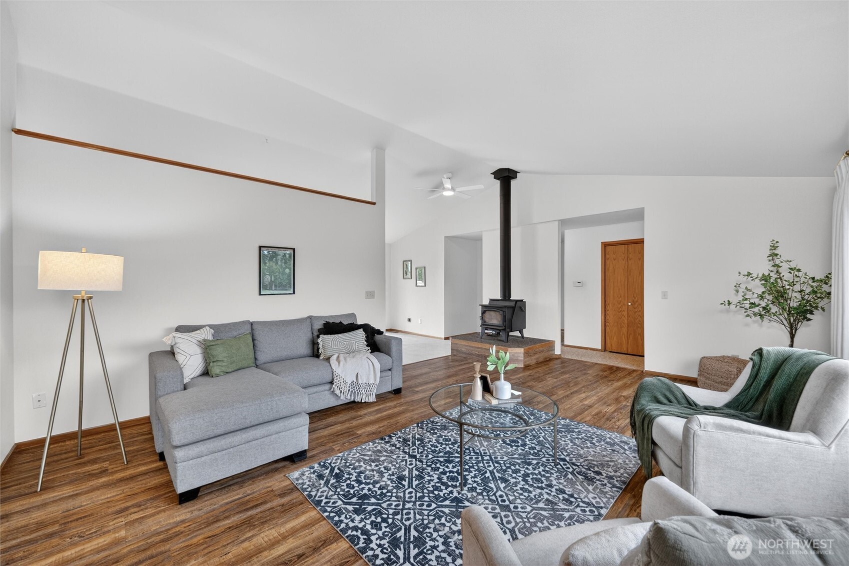 5581 Mission Road Property Photo 7