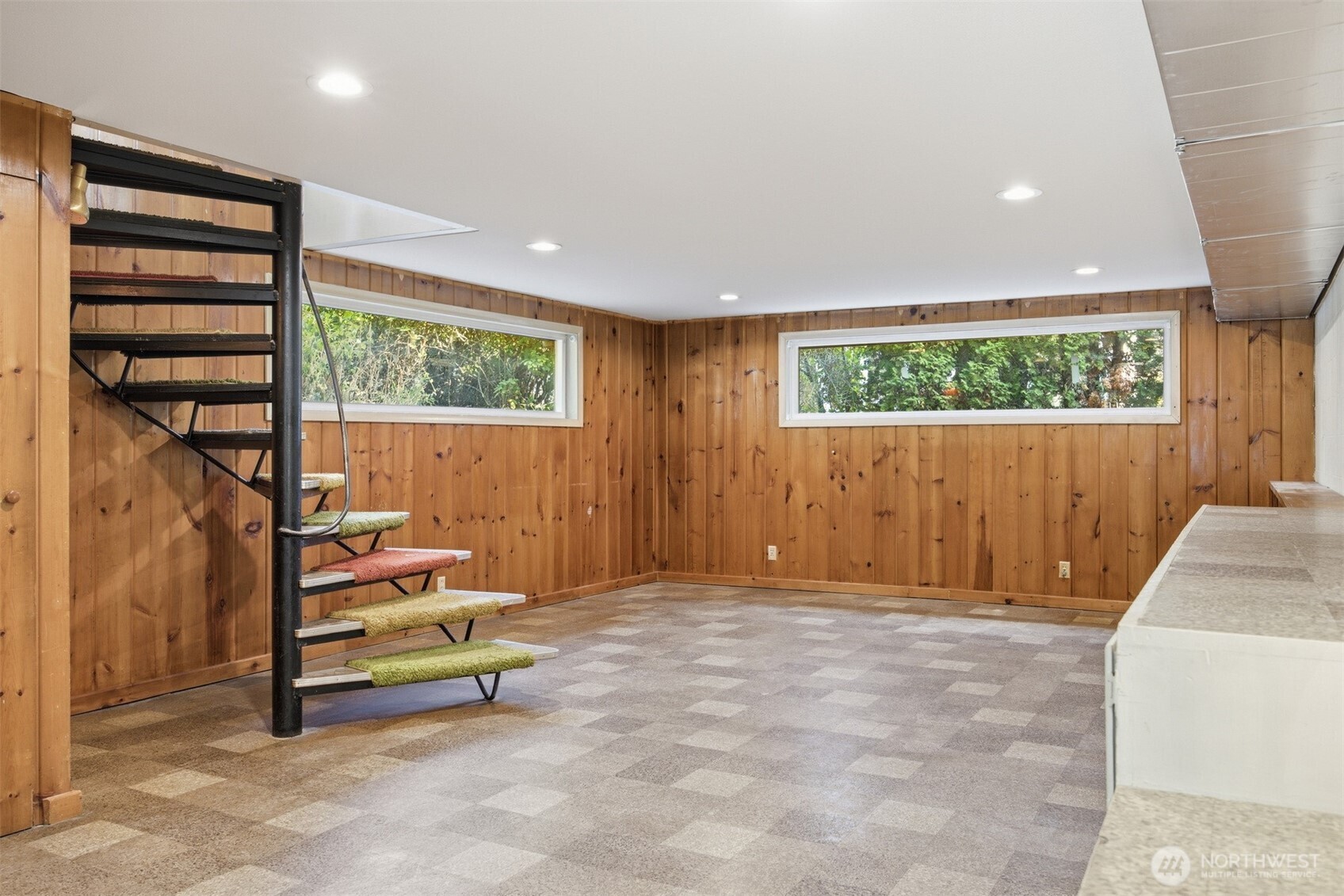 1207 32nd Street Property Photo 19