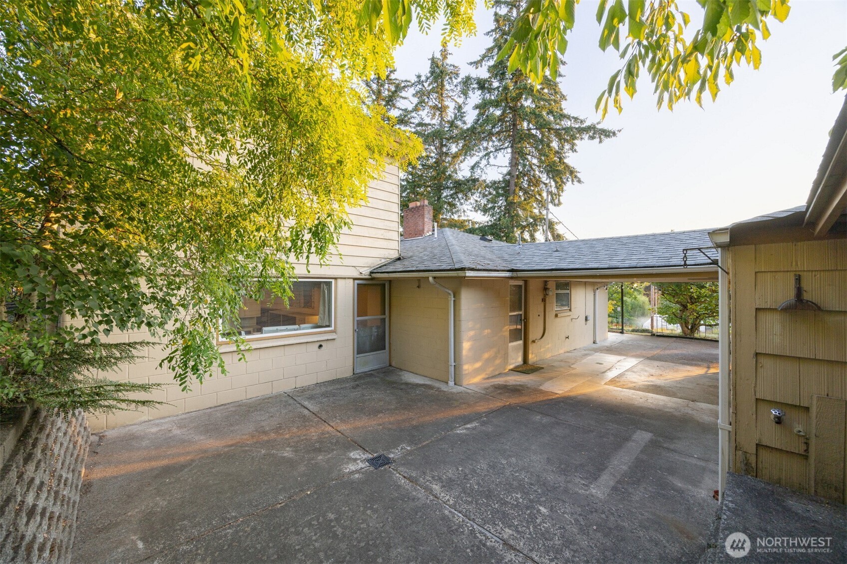 1207 32nd Street Property Photo 29