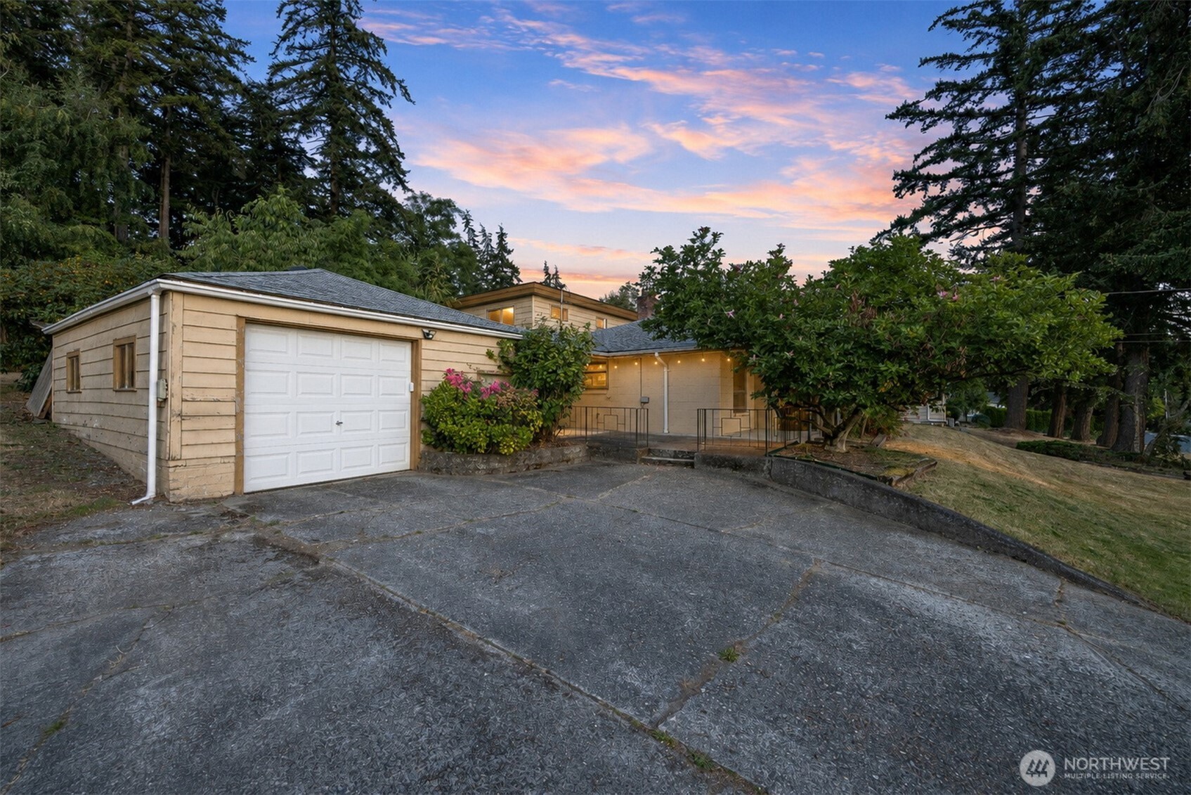 1207 32nd Street Property Photo 38