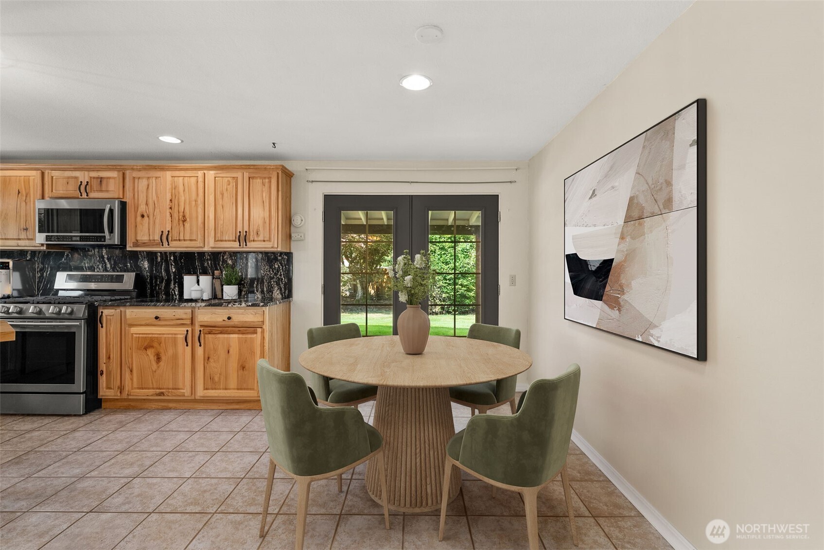 2011 Baker Terrace Property Photo 10