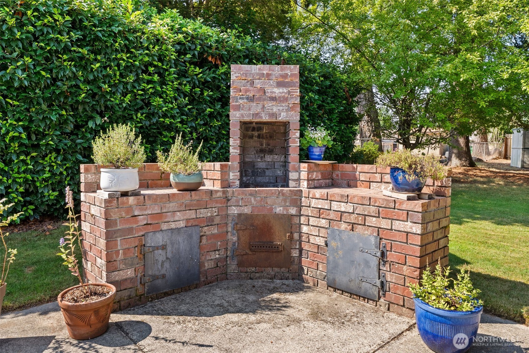 2011 Baker Terrace Property Photo 26