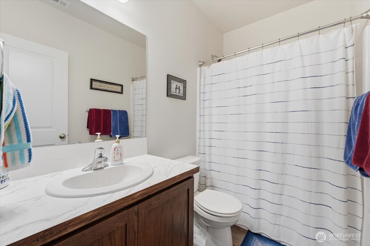 390 True Blue Lane Property Photo 18
