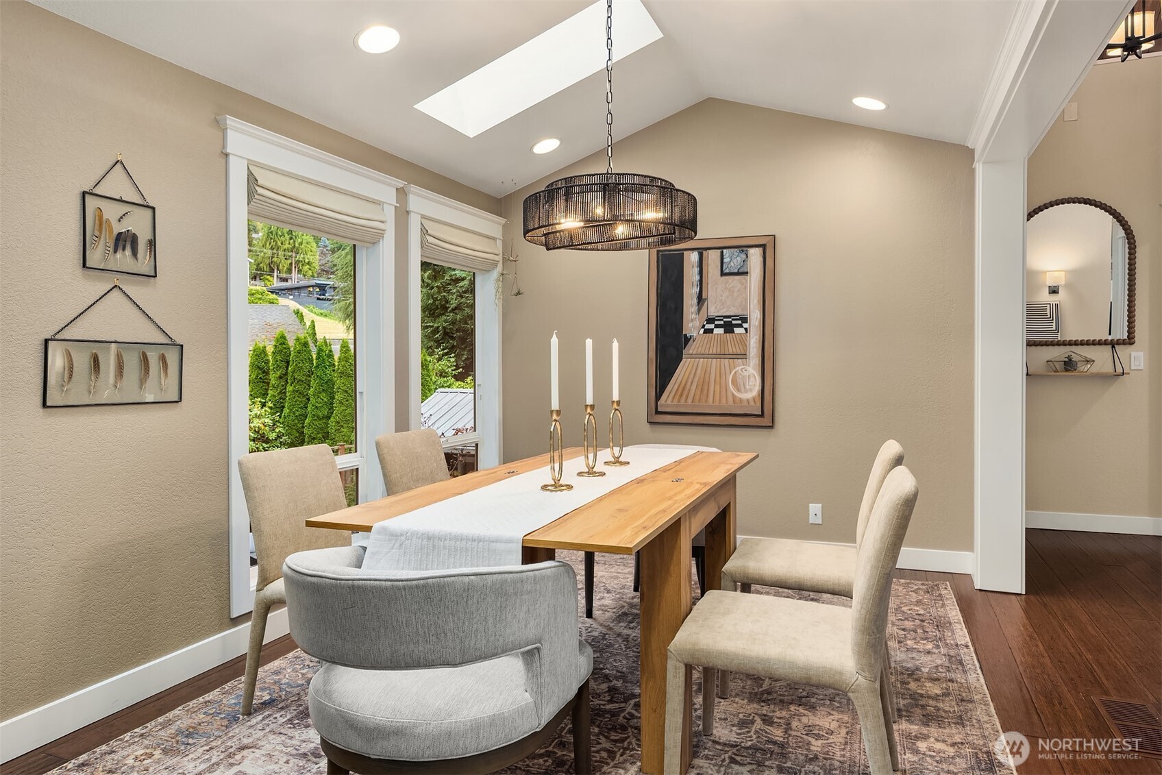 1542 10th Place Property Photo 13