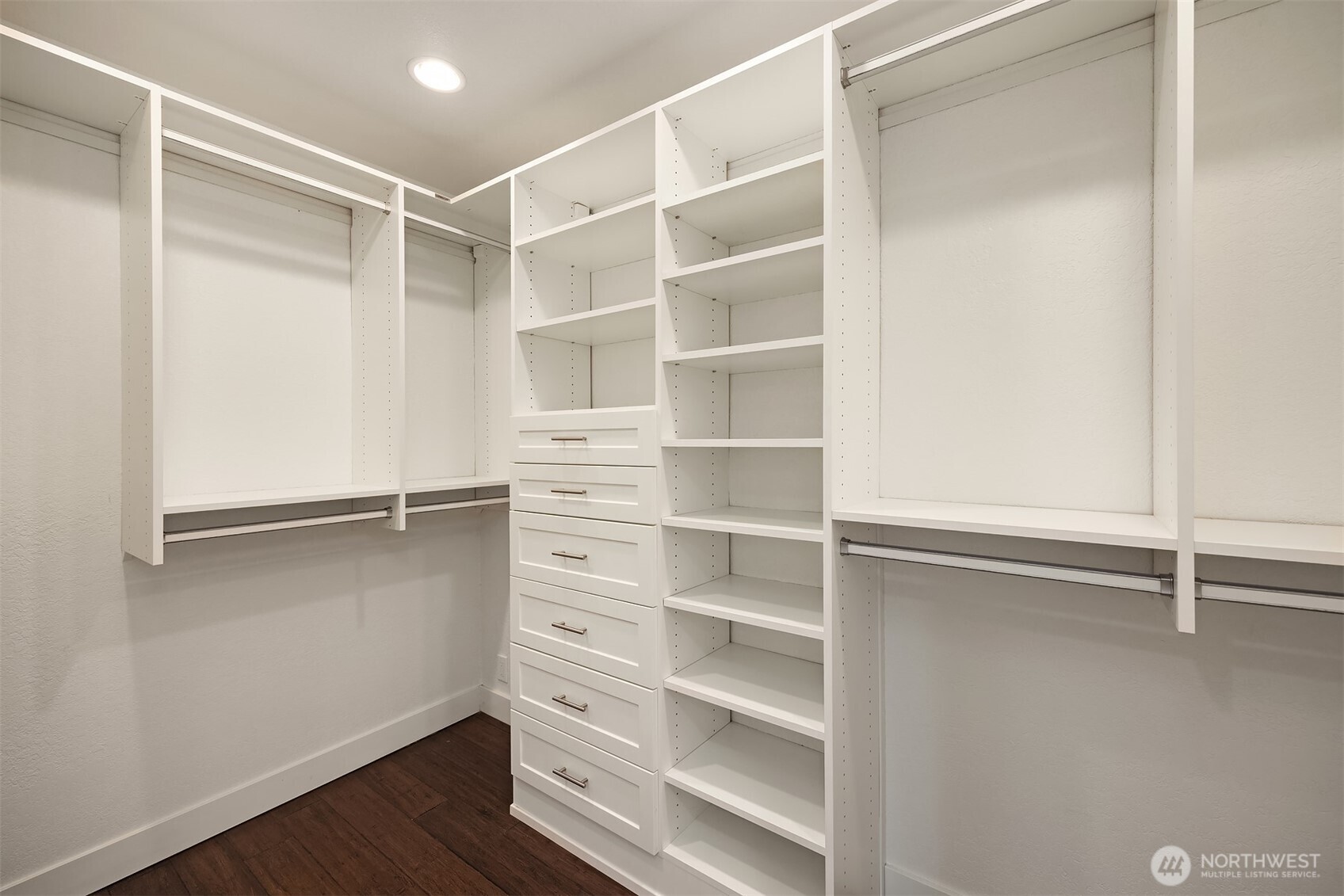 1542 10th Place Property Photo 19