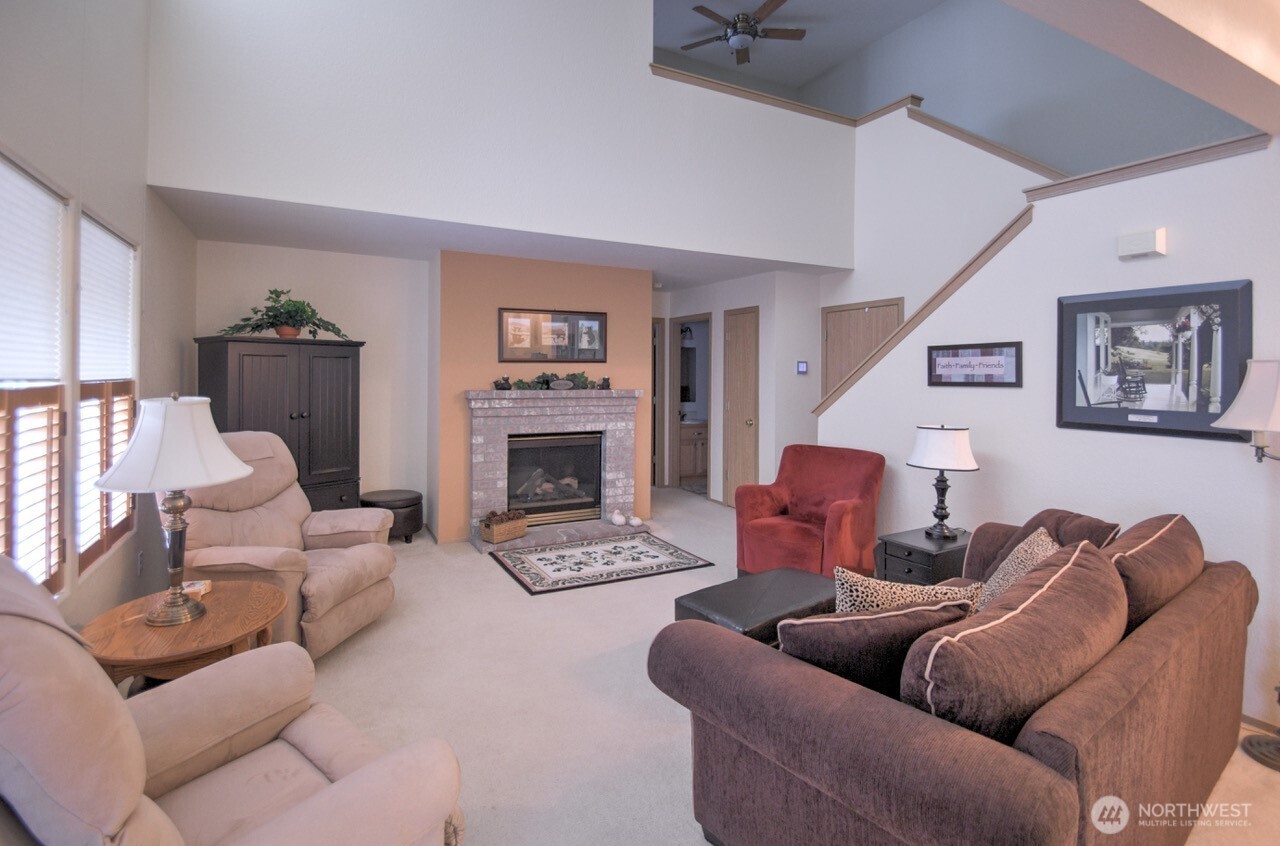 4216 Richmond Lane Property Photo 10