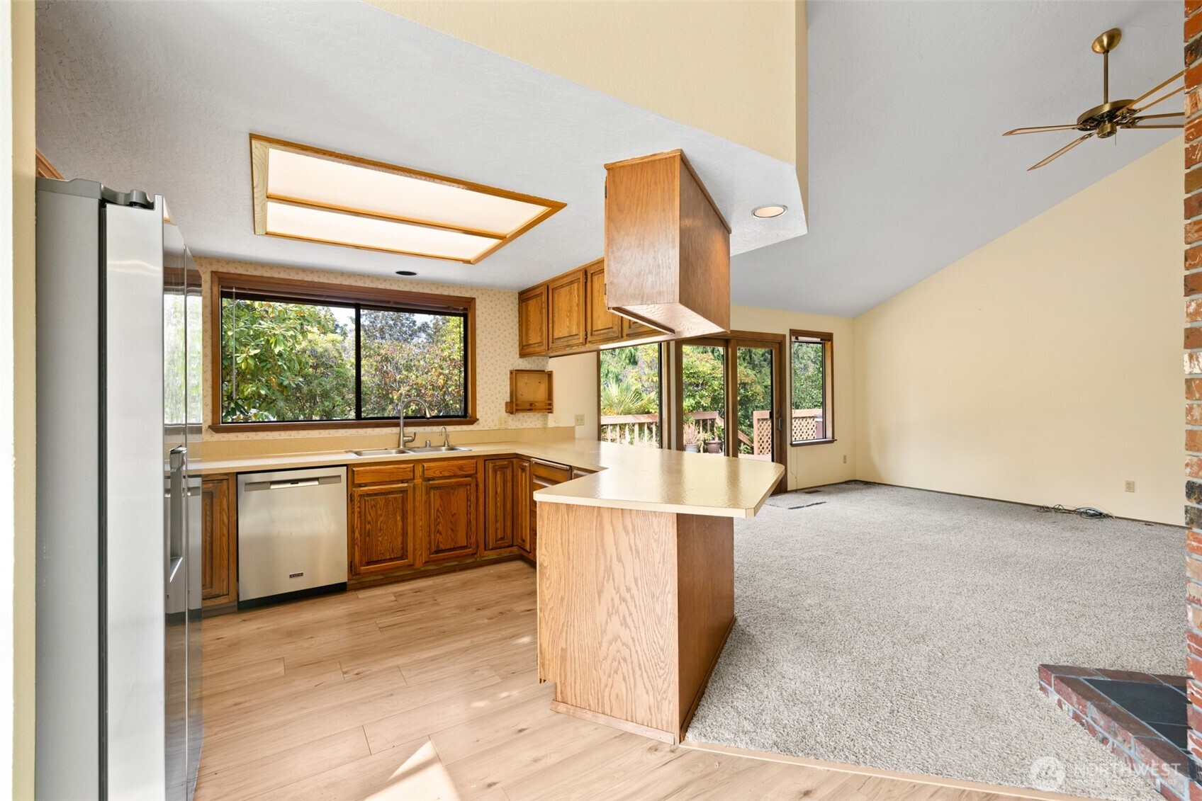 252 View Ridge Drive Property Photo 10