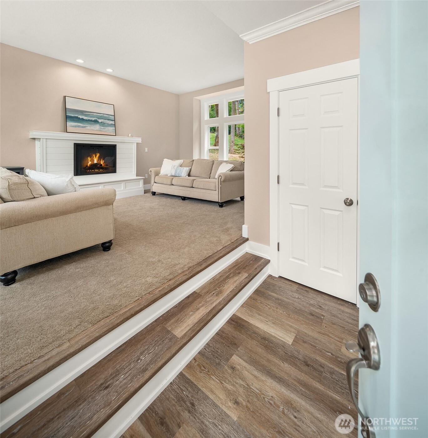 10516 36th Street Ct Property Photo 6