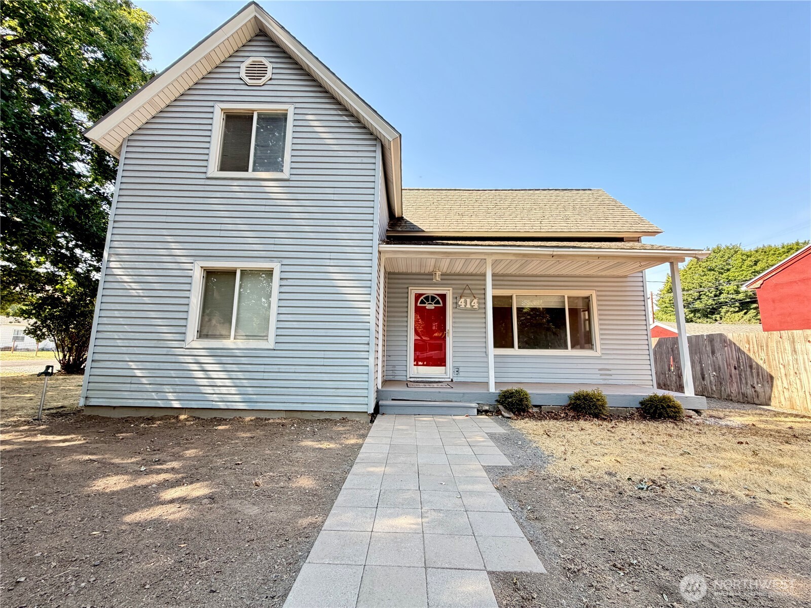 414 S 4th St. Property Photo 1