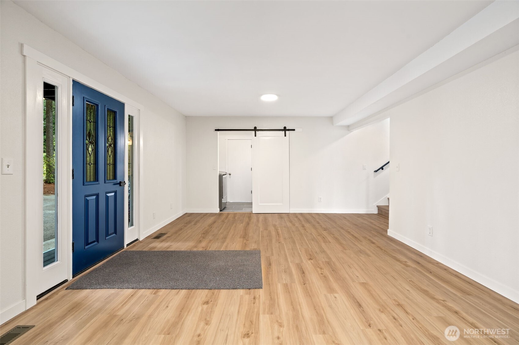 4808 E La Salle Street Property Photo 10
