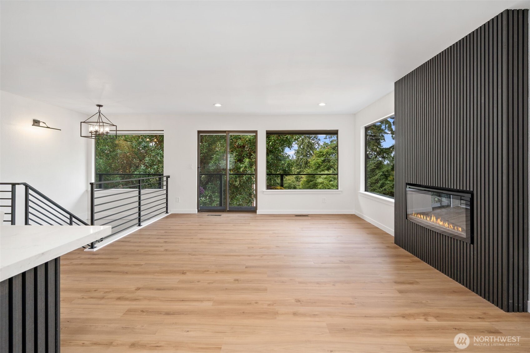4808 E La Salle Street Property Photo 19