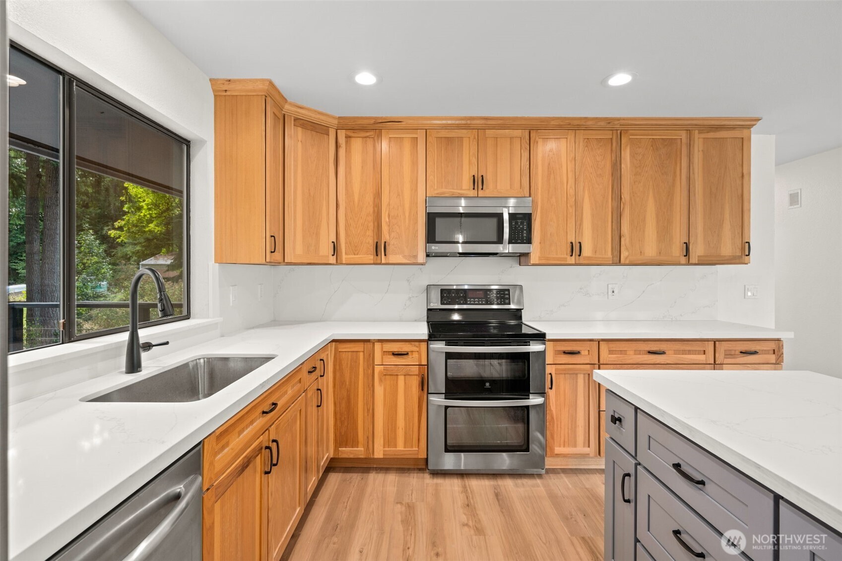 4808 E La Salle Street Property Photo 24