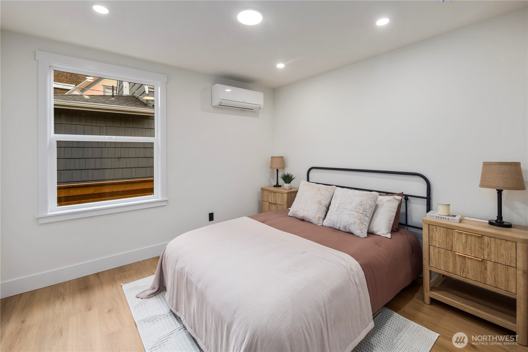 5520 Brooklyn Avenue Property Photo 10