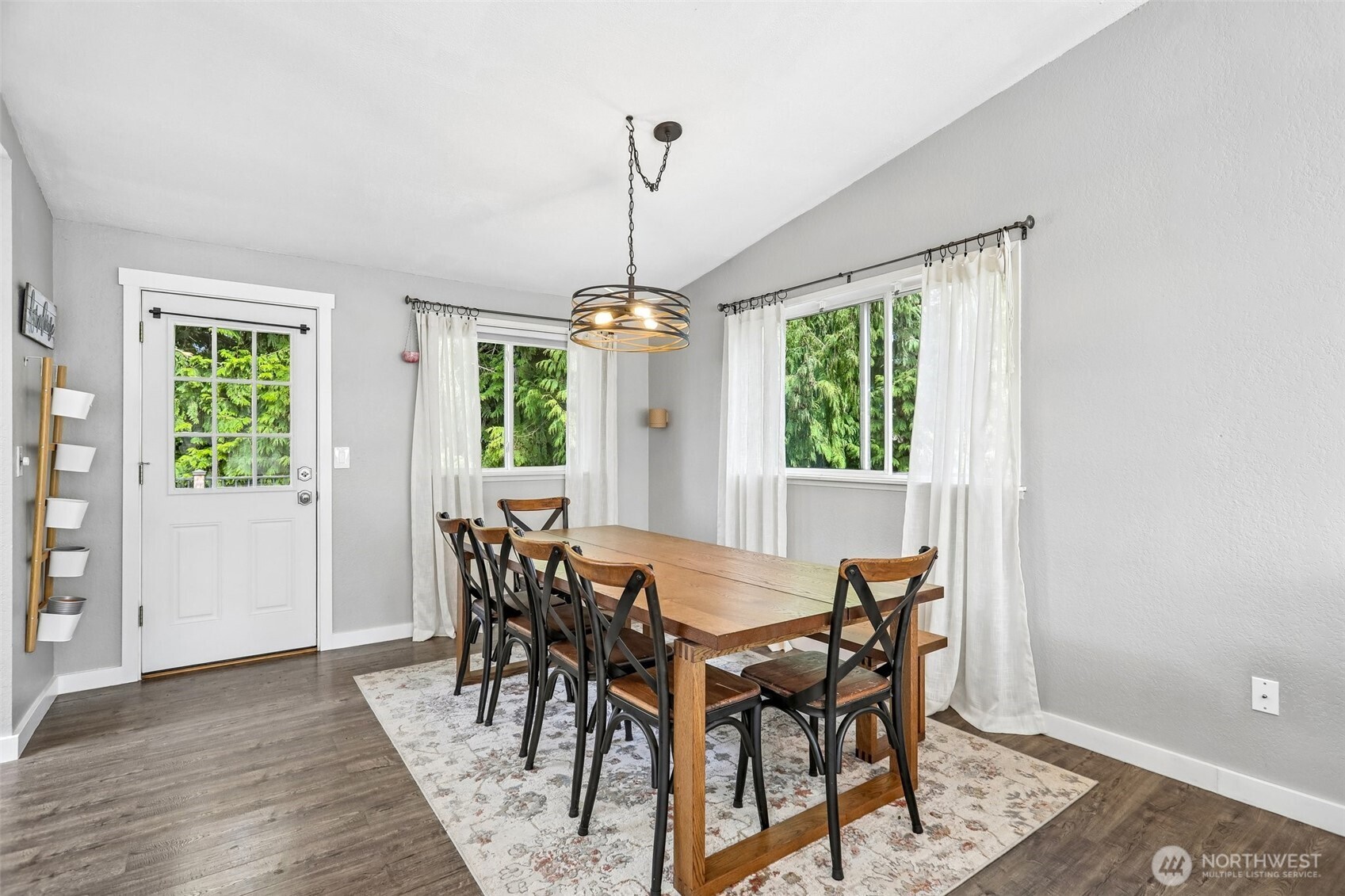 3011 176th Street Property Photo 5