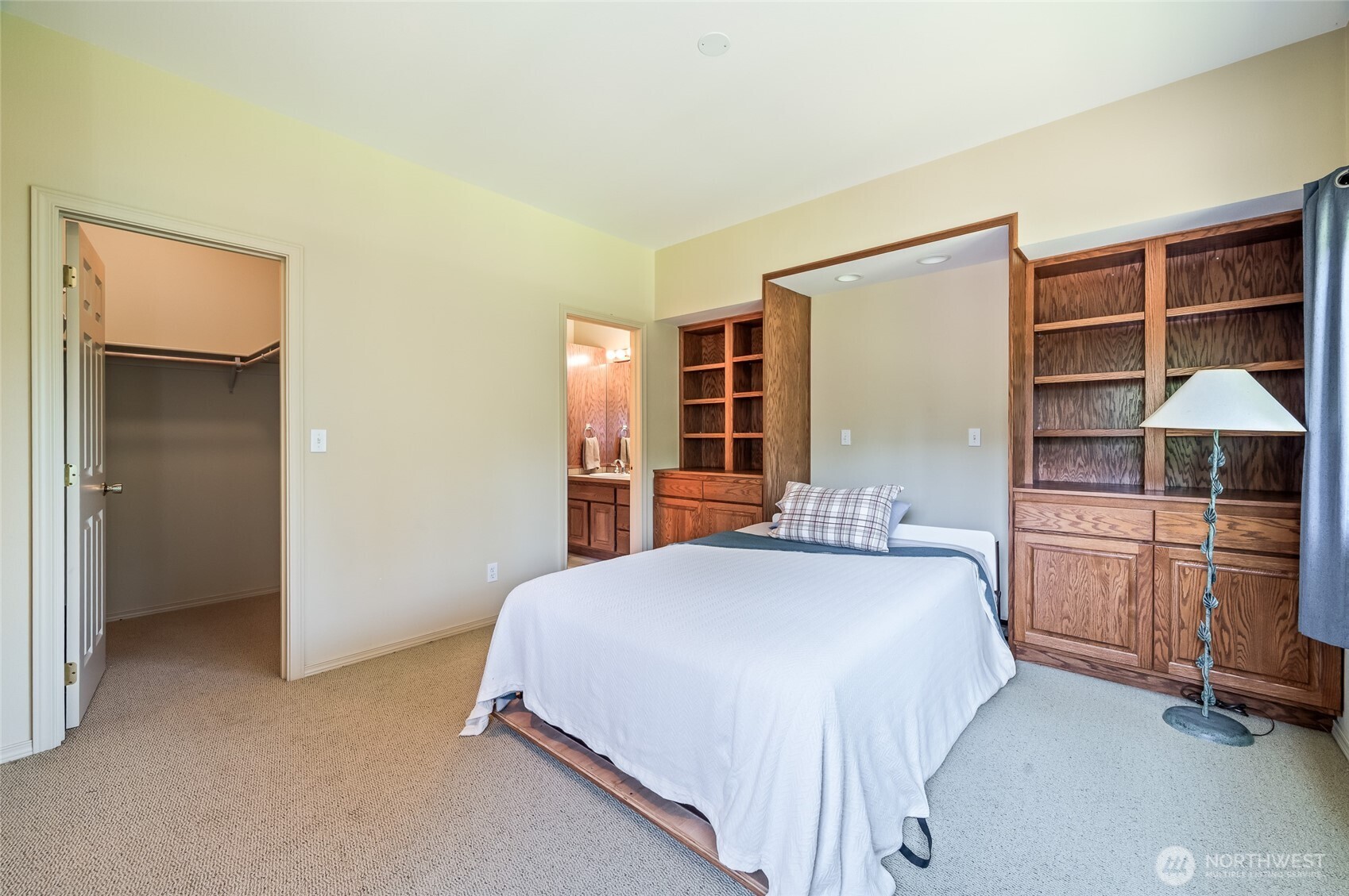 20668 Miracle Mile Property Photo 24