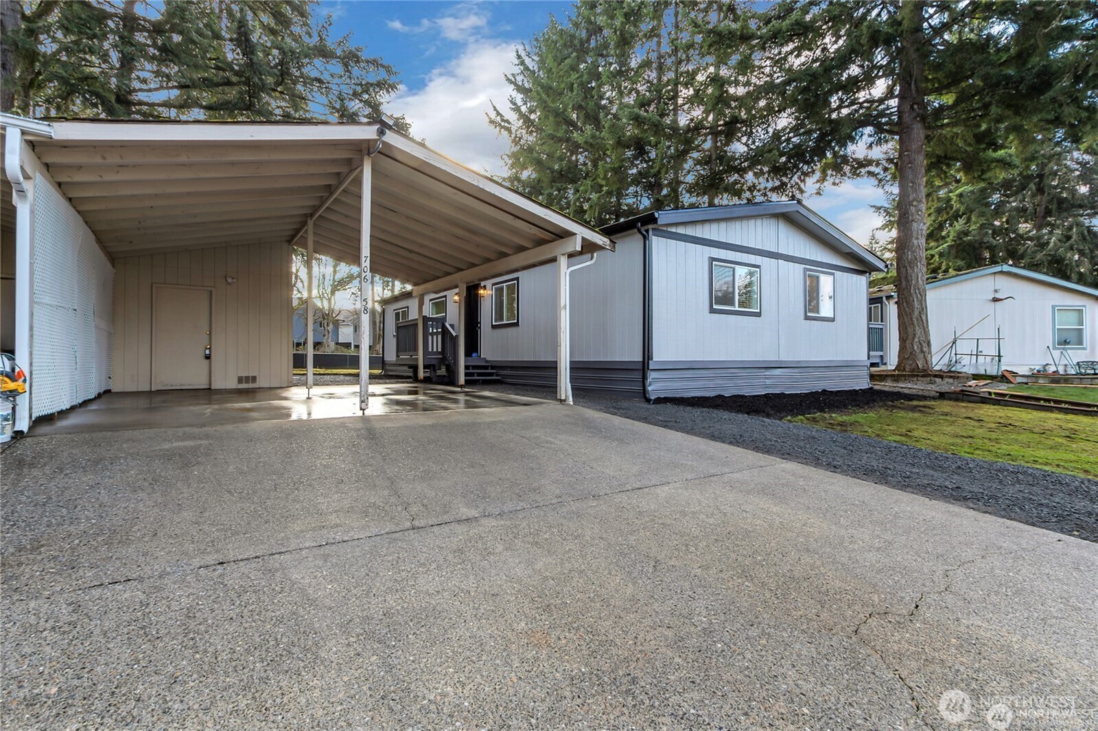 706 164th Street Ct 58 Property Photo 1