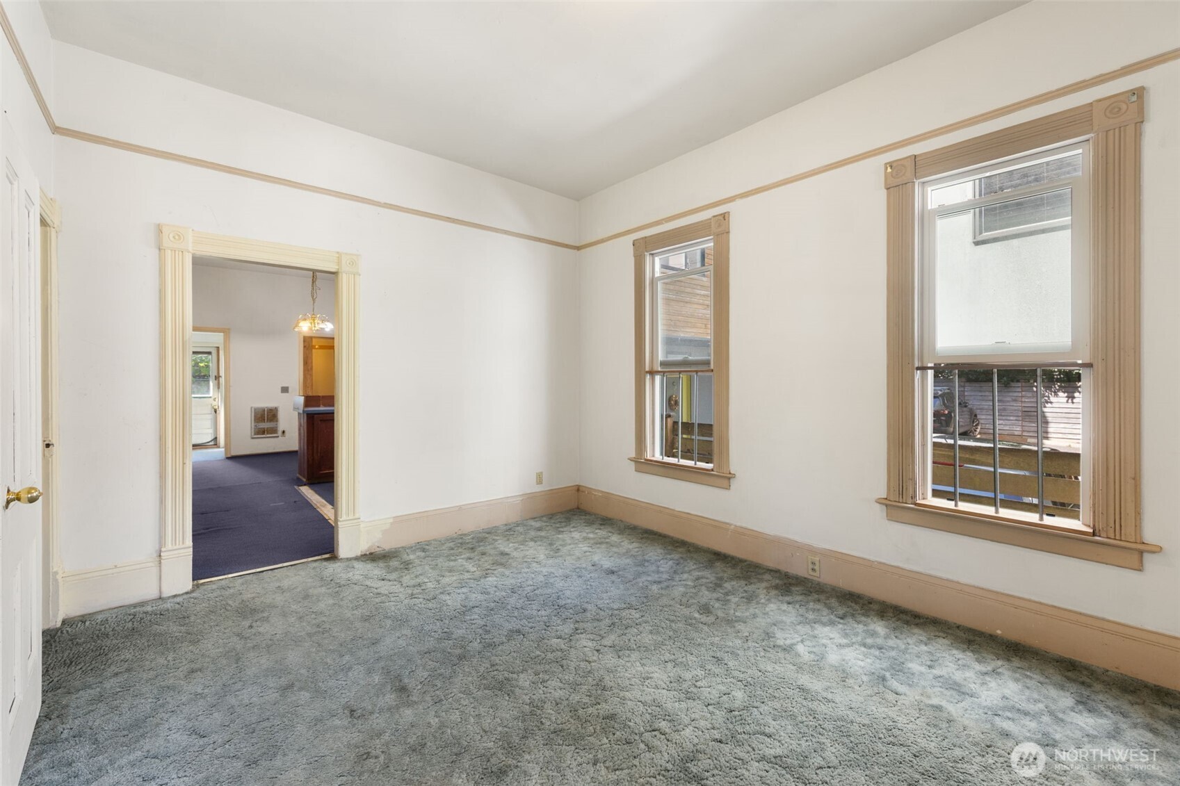 1525 14th Avenue Property Photo 6
