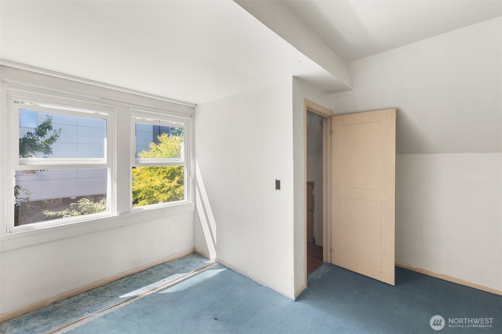 1525 14th Avenue Property Photo 29