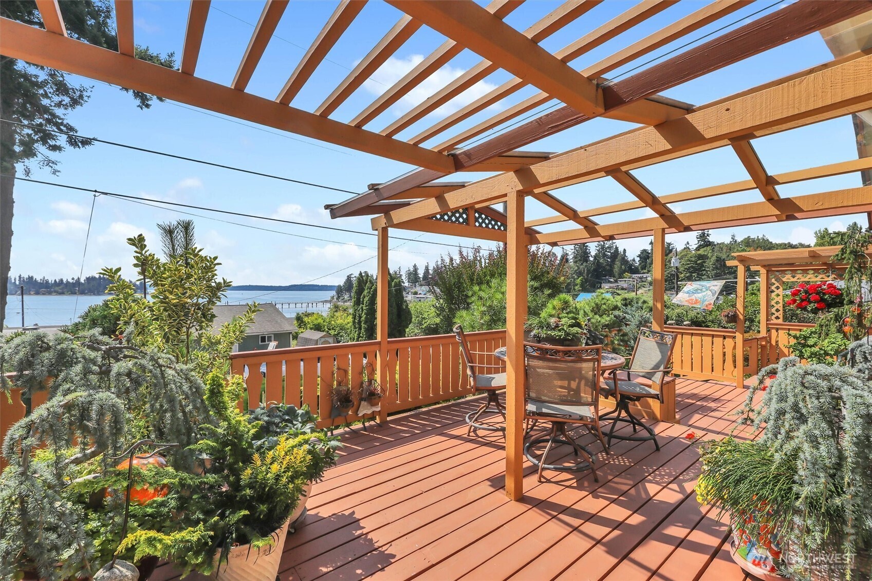 4303 77th Place Property Photo 1