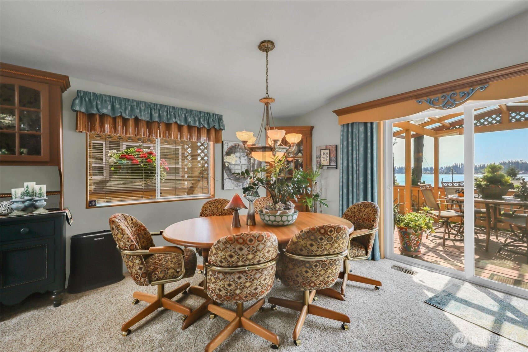 4303 77th Place Property Photo 14