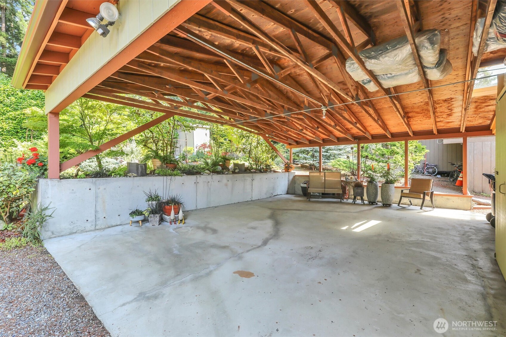 4303 77th Place Property Photo 33