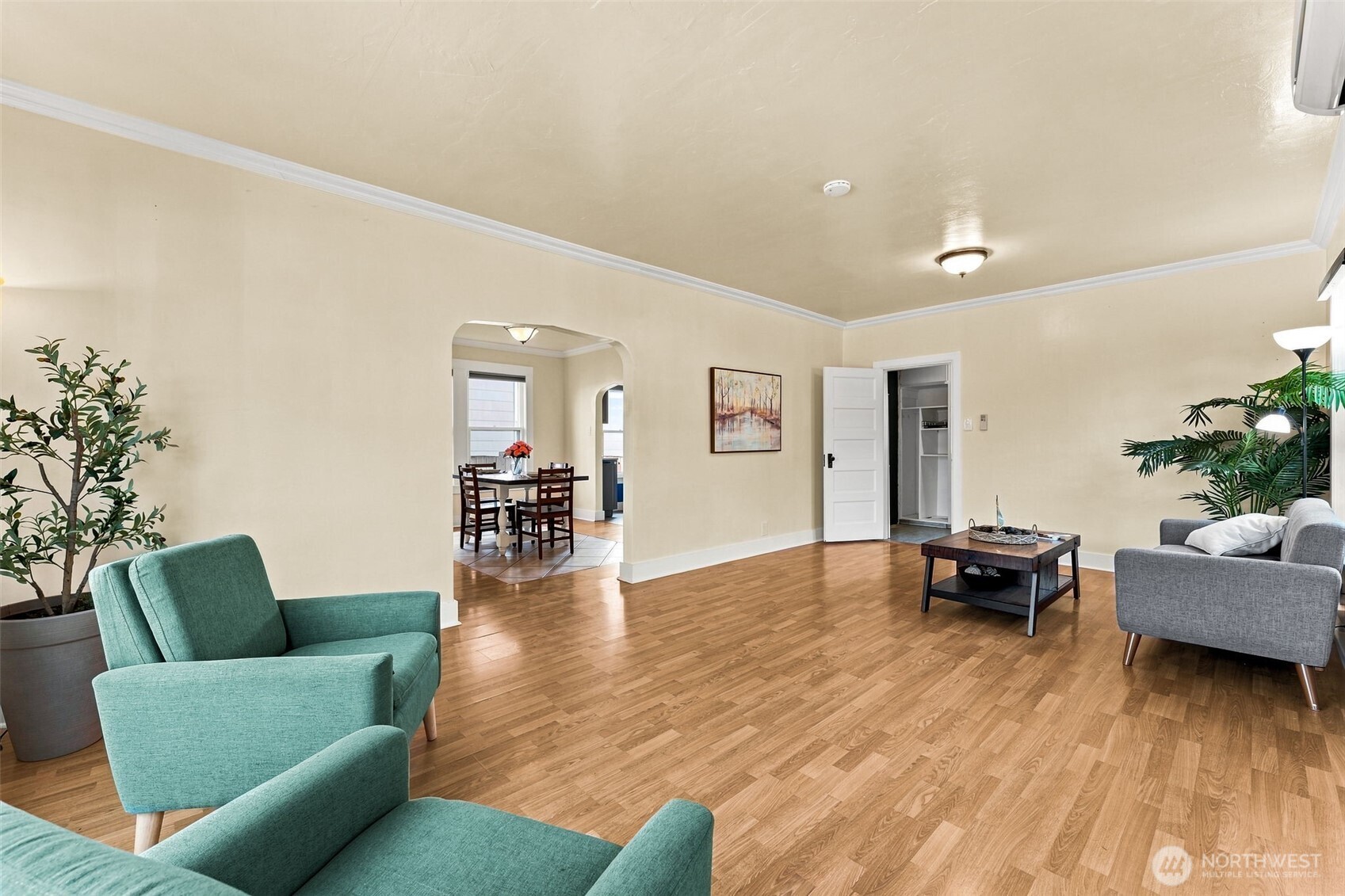1227 5th Street Property Photo 5