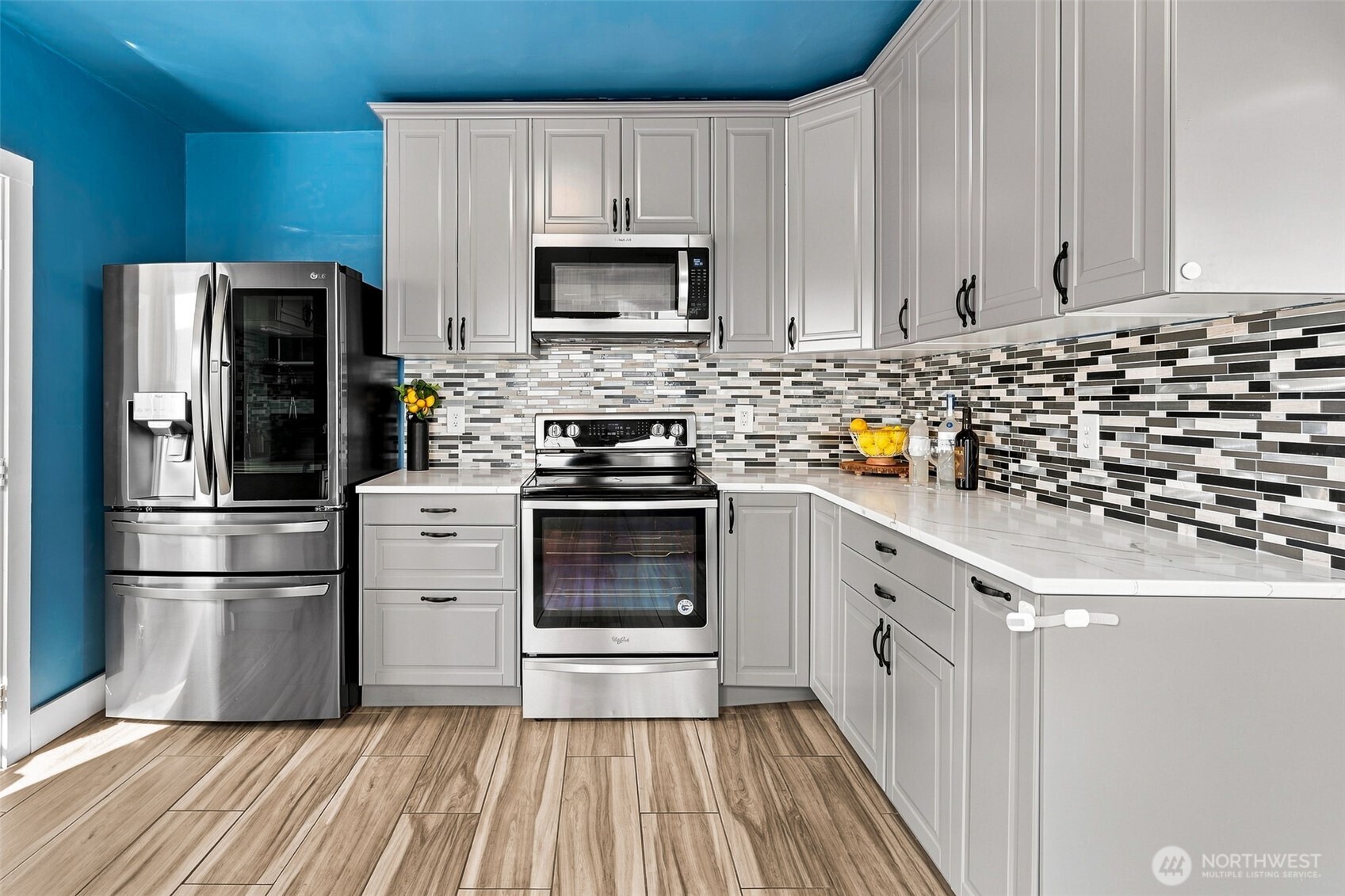 1227 5th Street Property Photo 9
