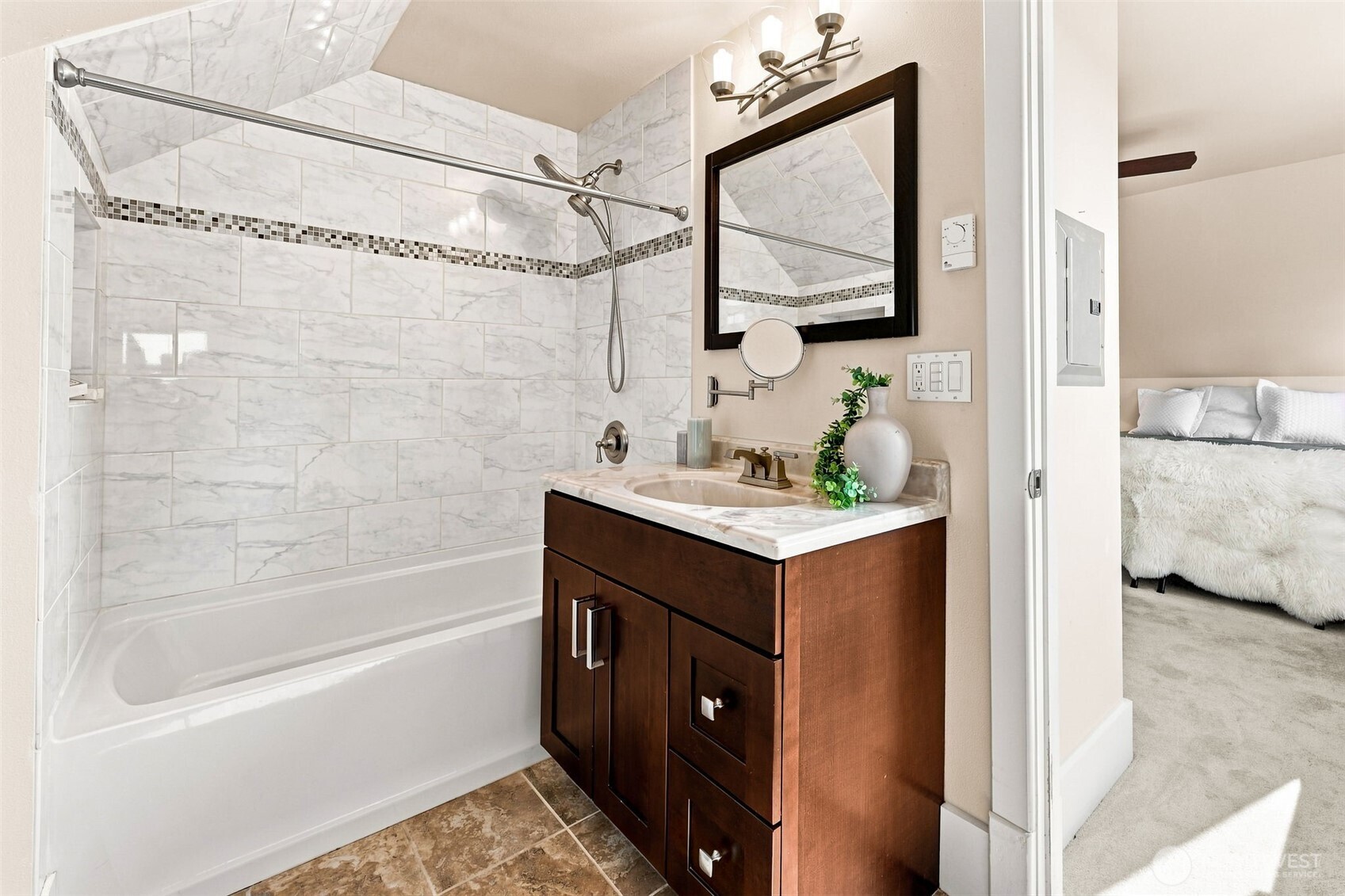 1227 5th Street Property Photo 12