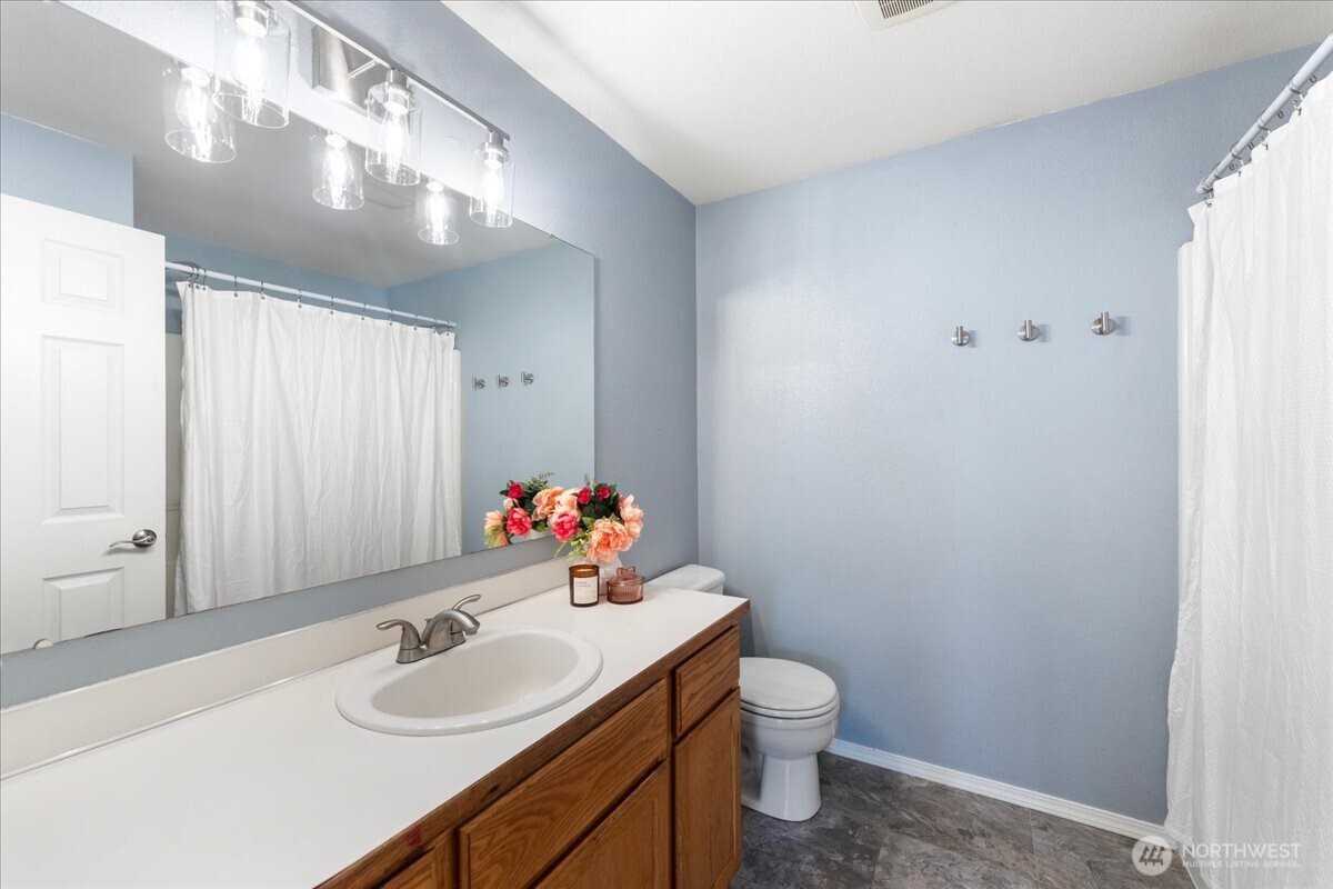 19304 12th Avenue Ct Property Photo 14