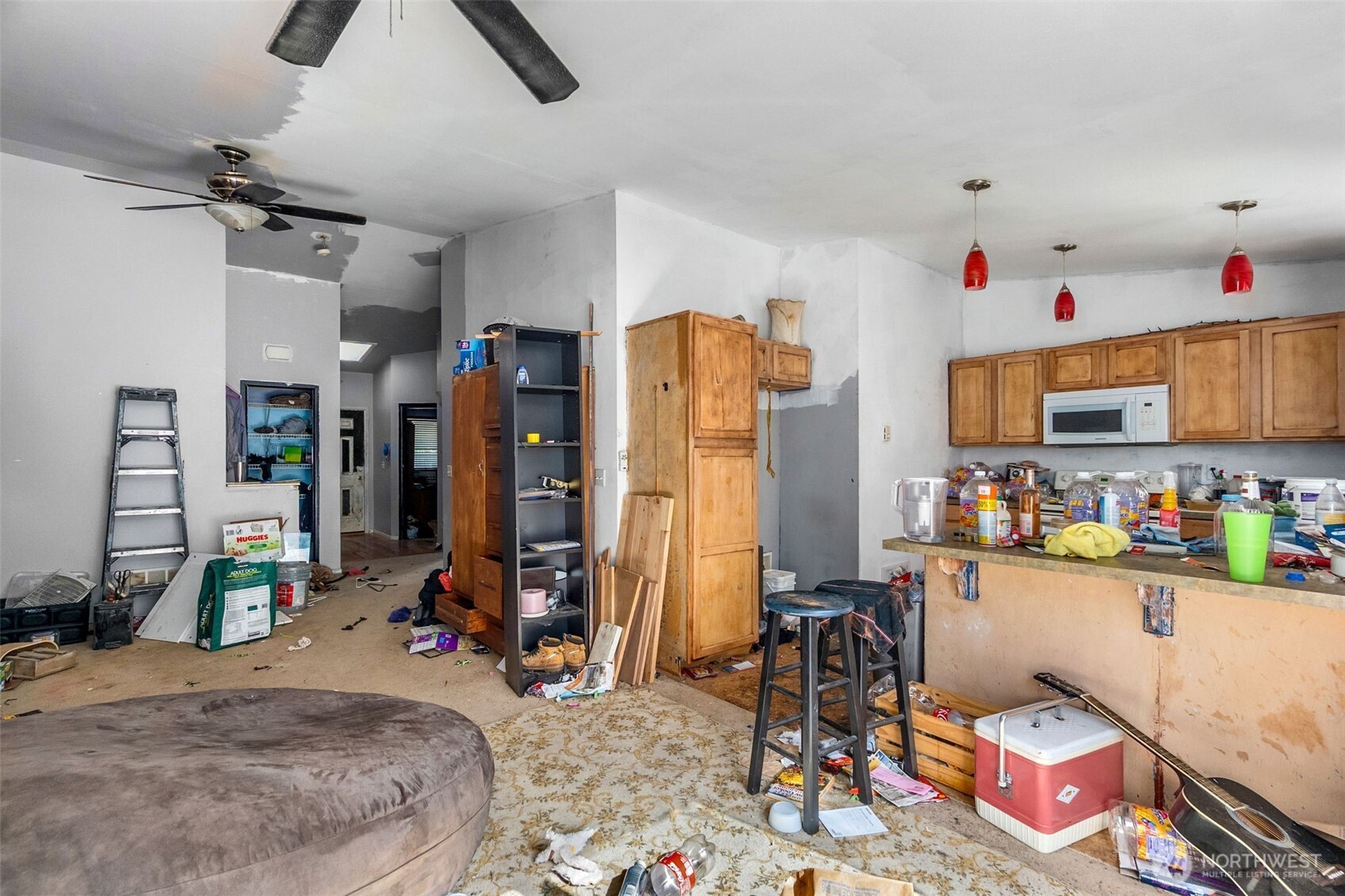 4221 Roxanna Loop Property Photo 13