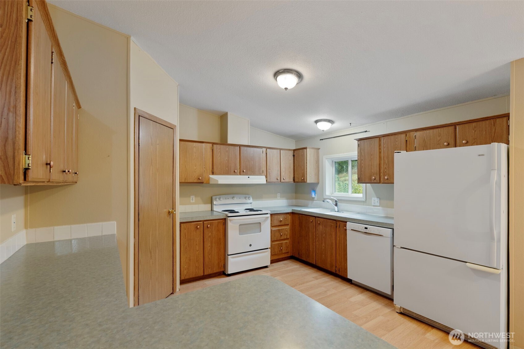 183 August Road Property Photo 9