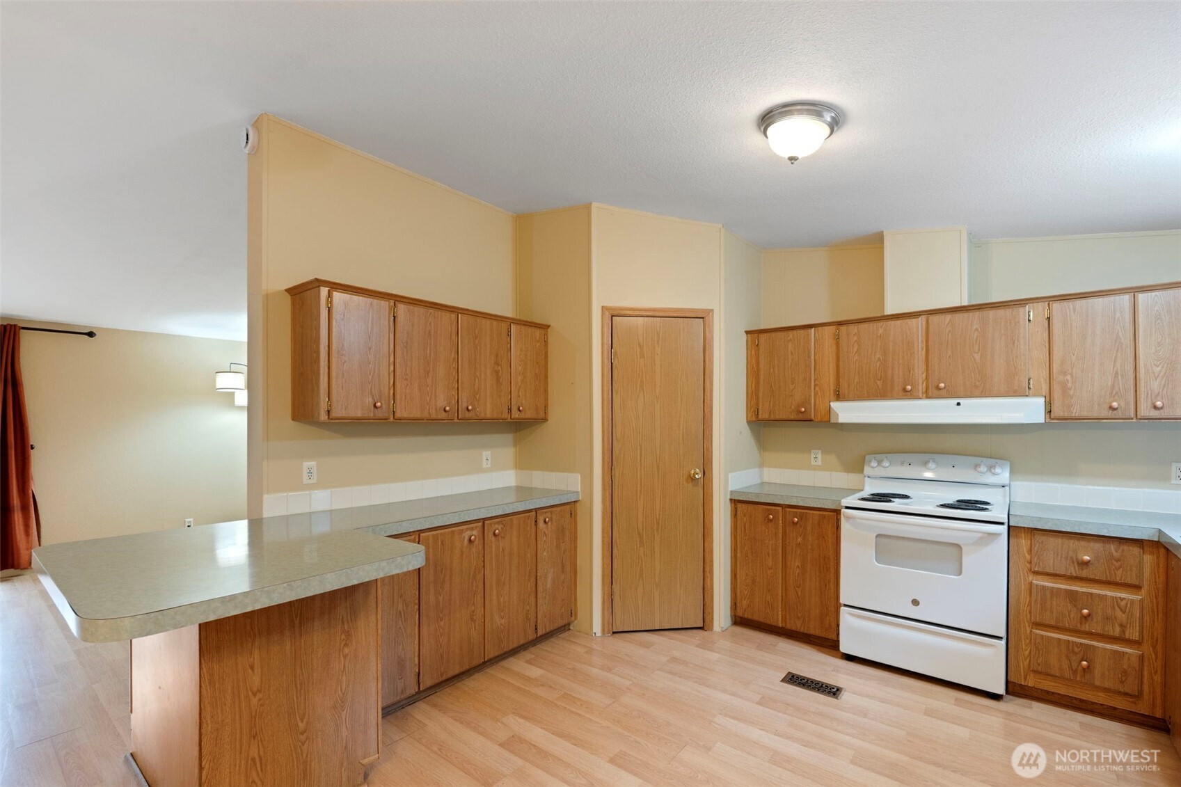 183 August Road Property Photo 10