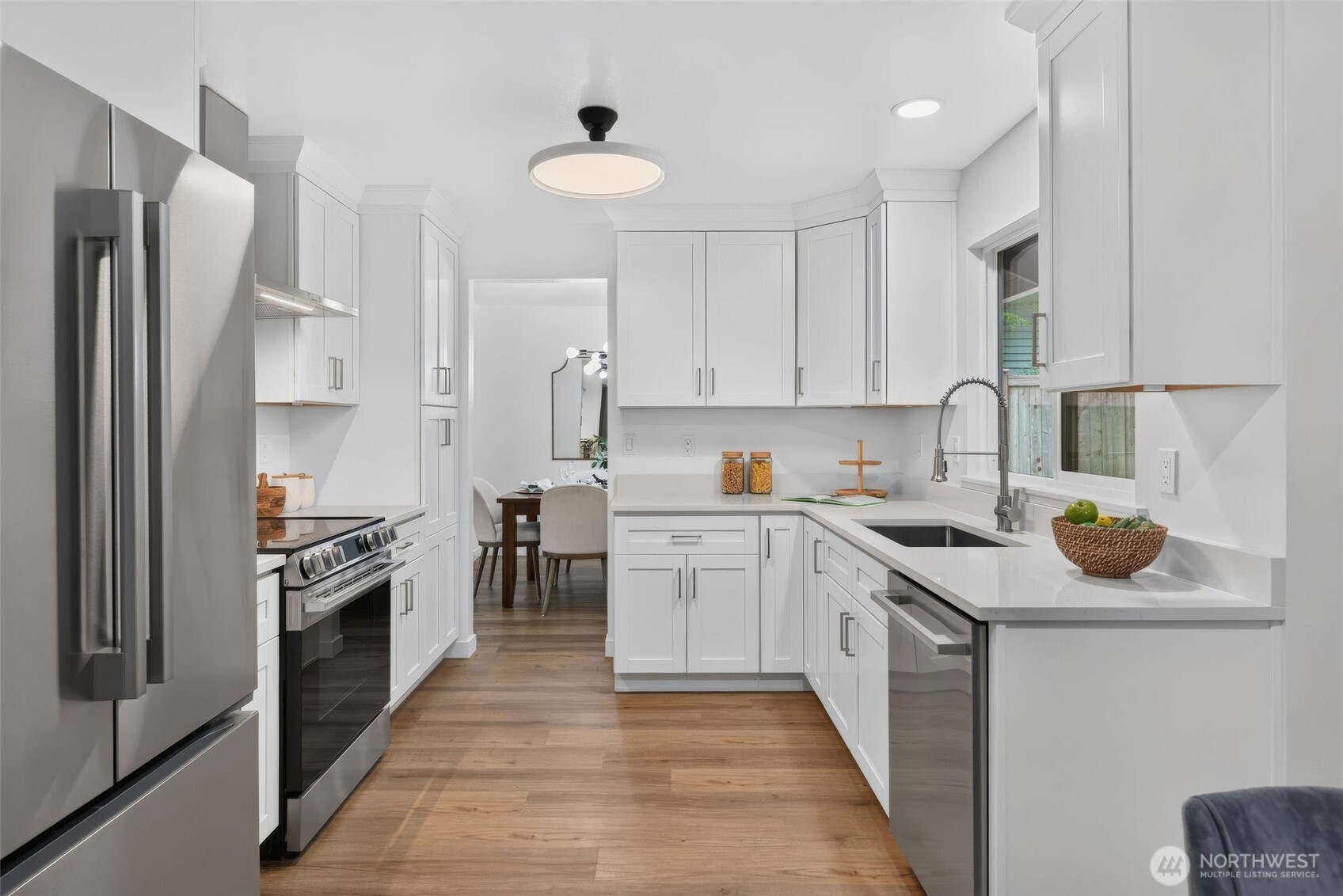 4211 210 Th Place Property Photo 10