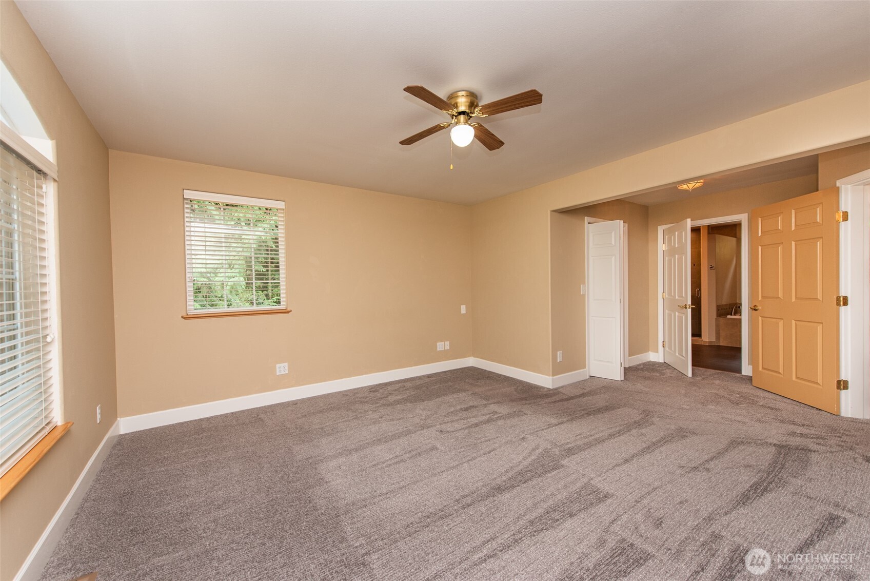 303 Buck Loop Road Property Photo 14