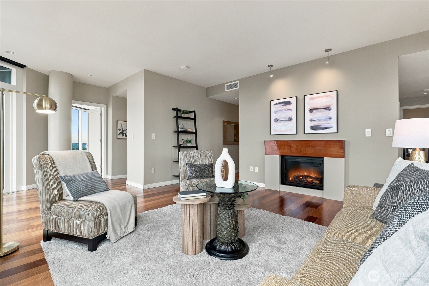500 106th Avenue 3205 Property Photo 4