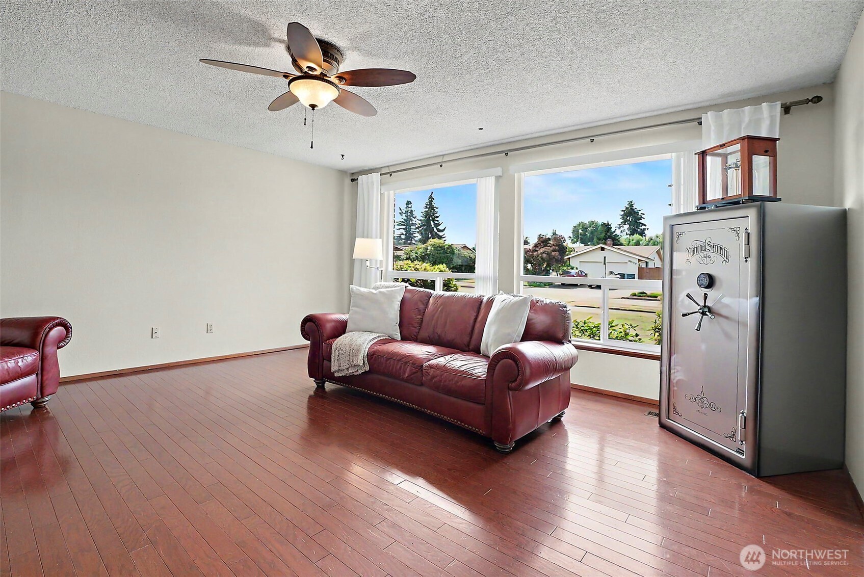 6421 152nd Avenue Property Photo 7