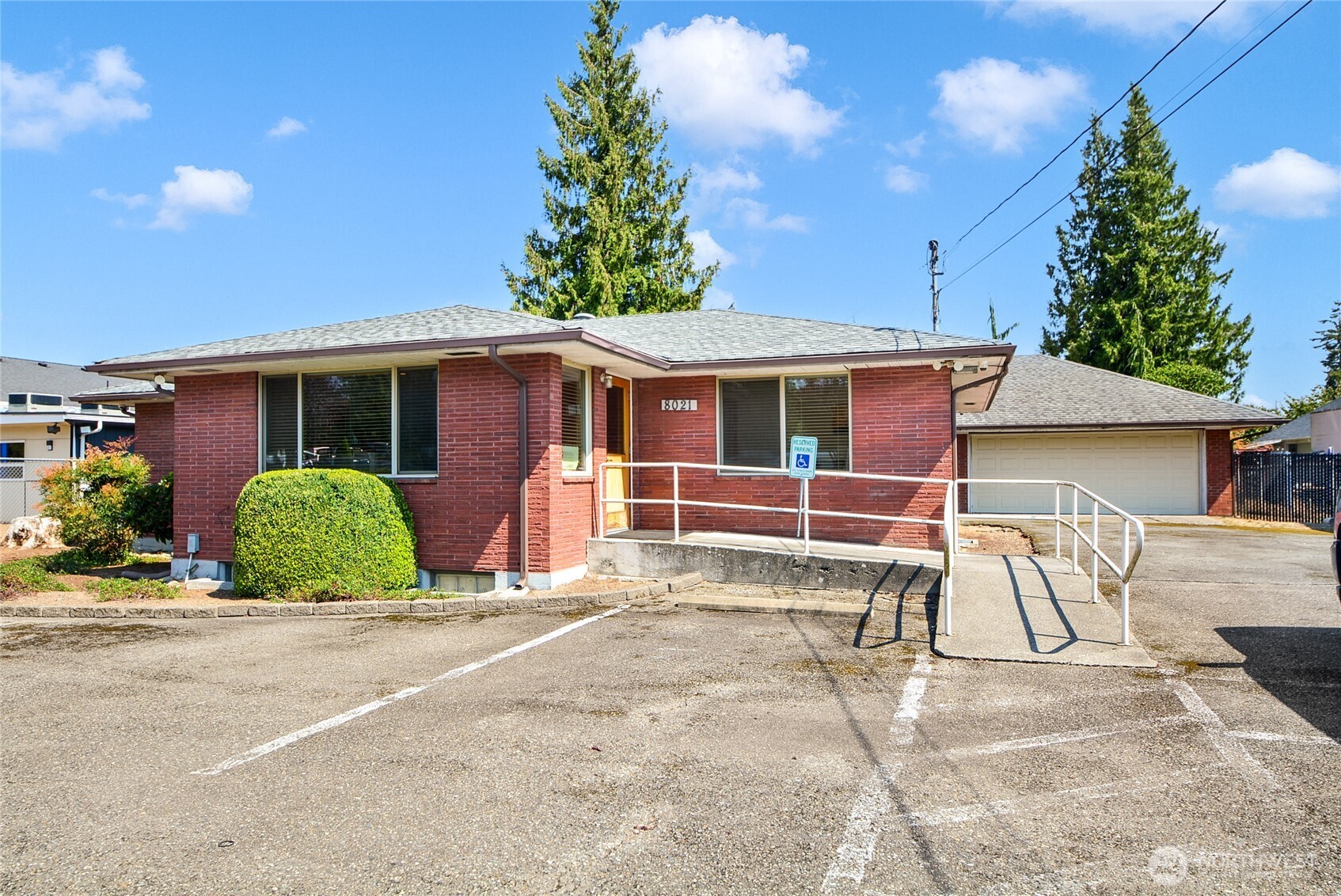 8021 State Avenue Property Photo 1