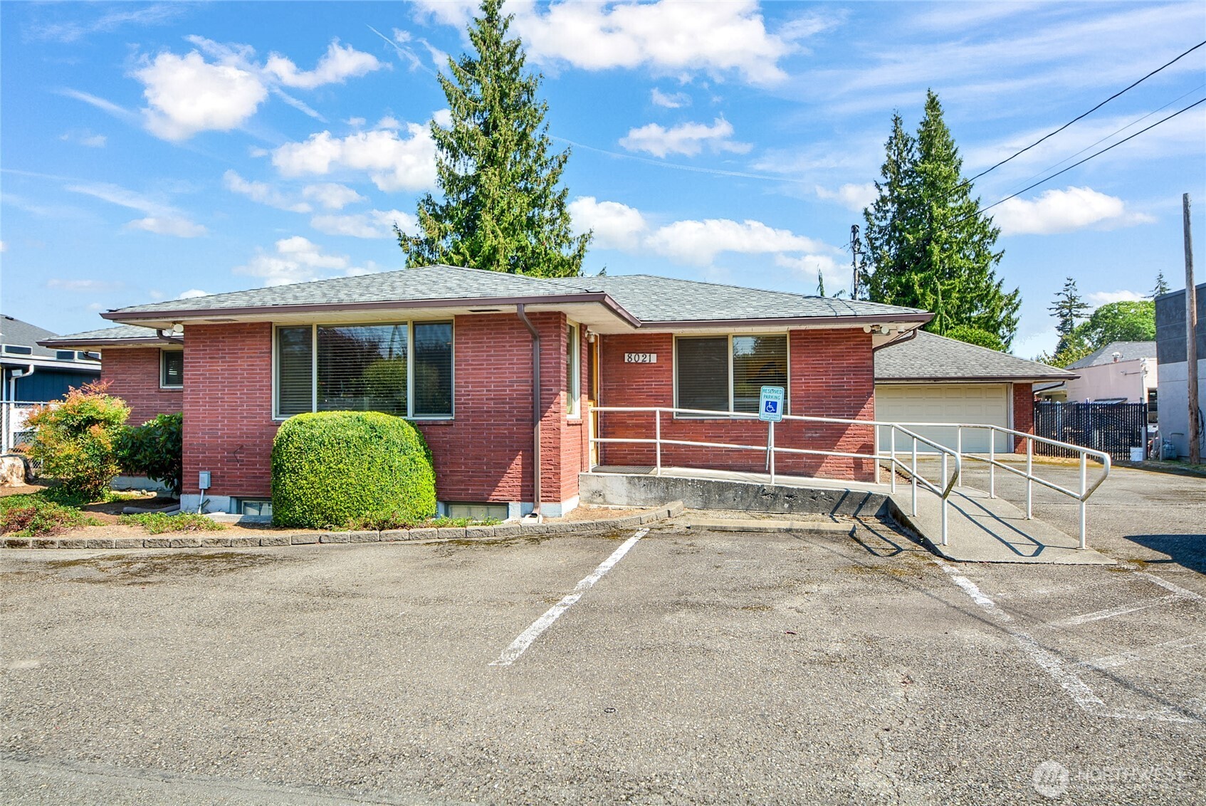 8021 State Avenue Property Photo 2