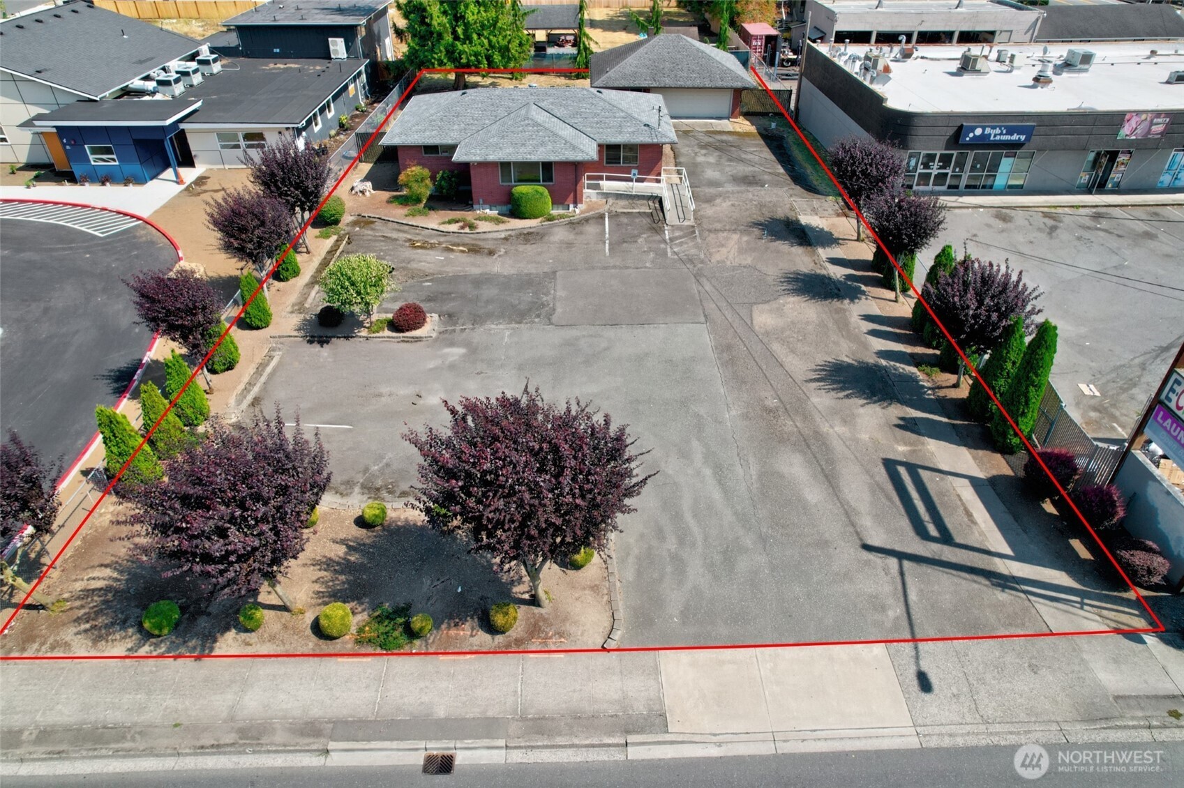 8021 State Avenue Property Photo 22