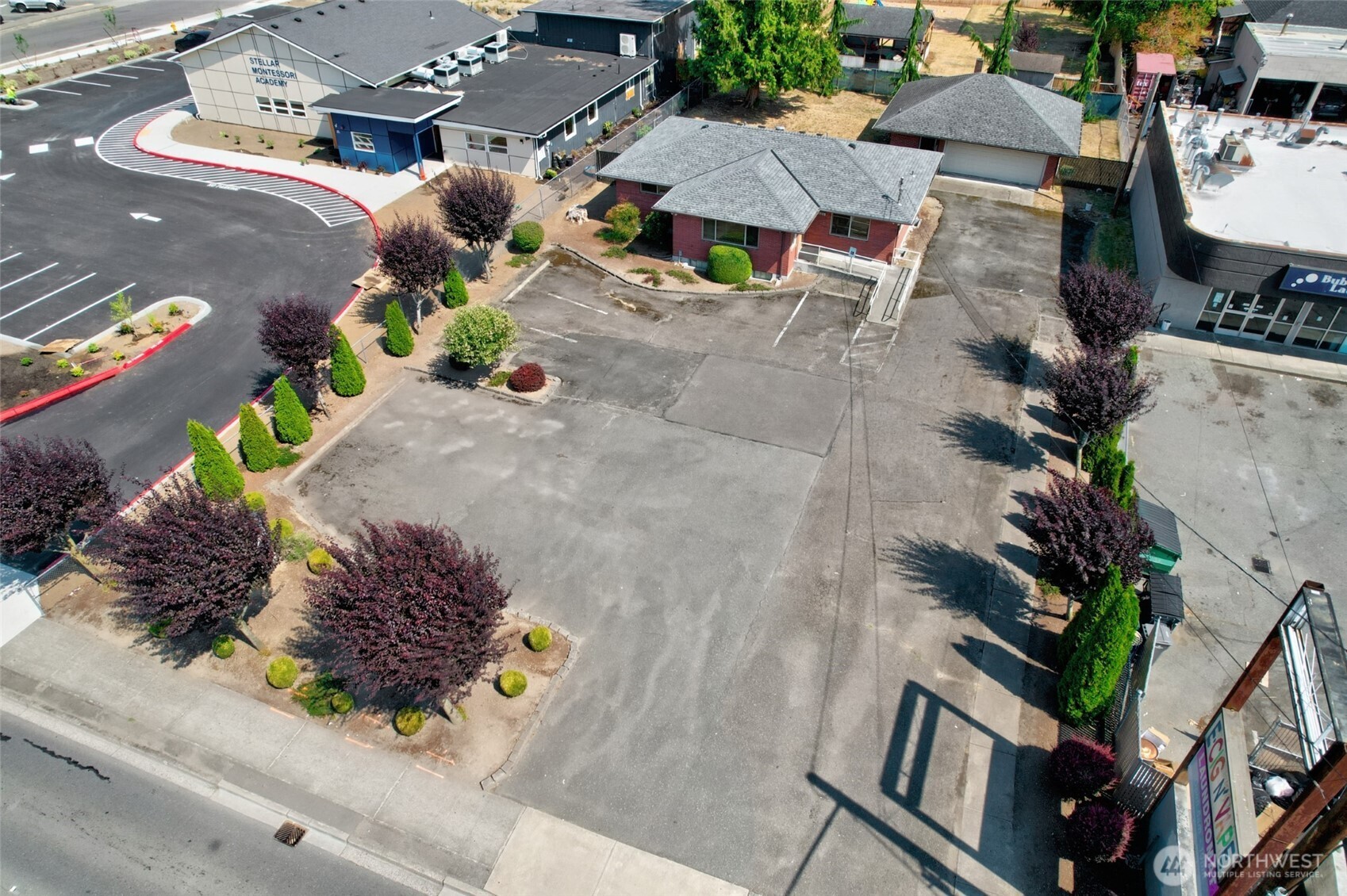 8021 State Avenue Property Photo 23