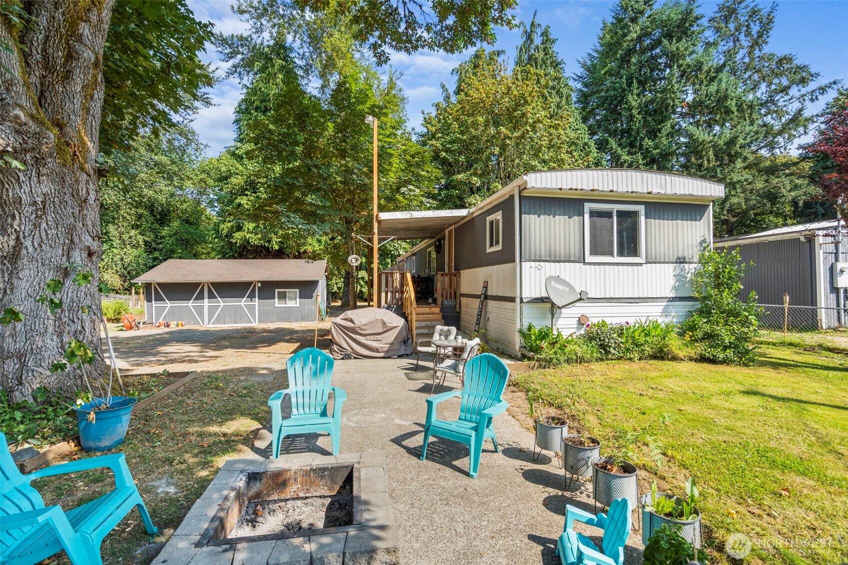 11520 6th Avenue Property Photo 1