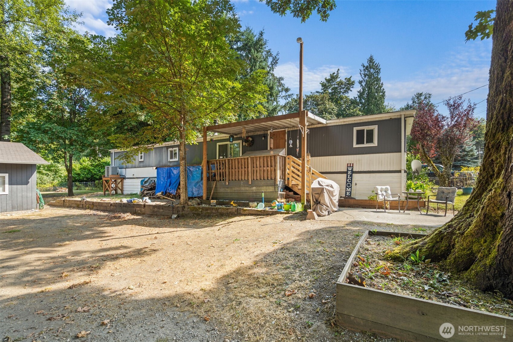 11520 6th Avenue Property Photo 5
