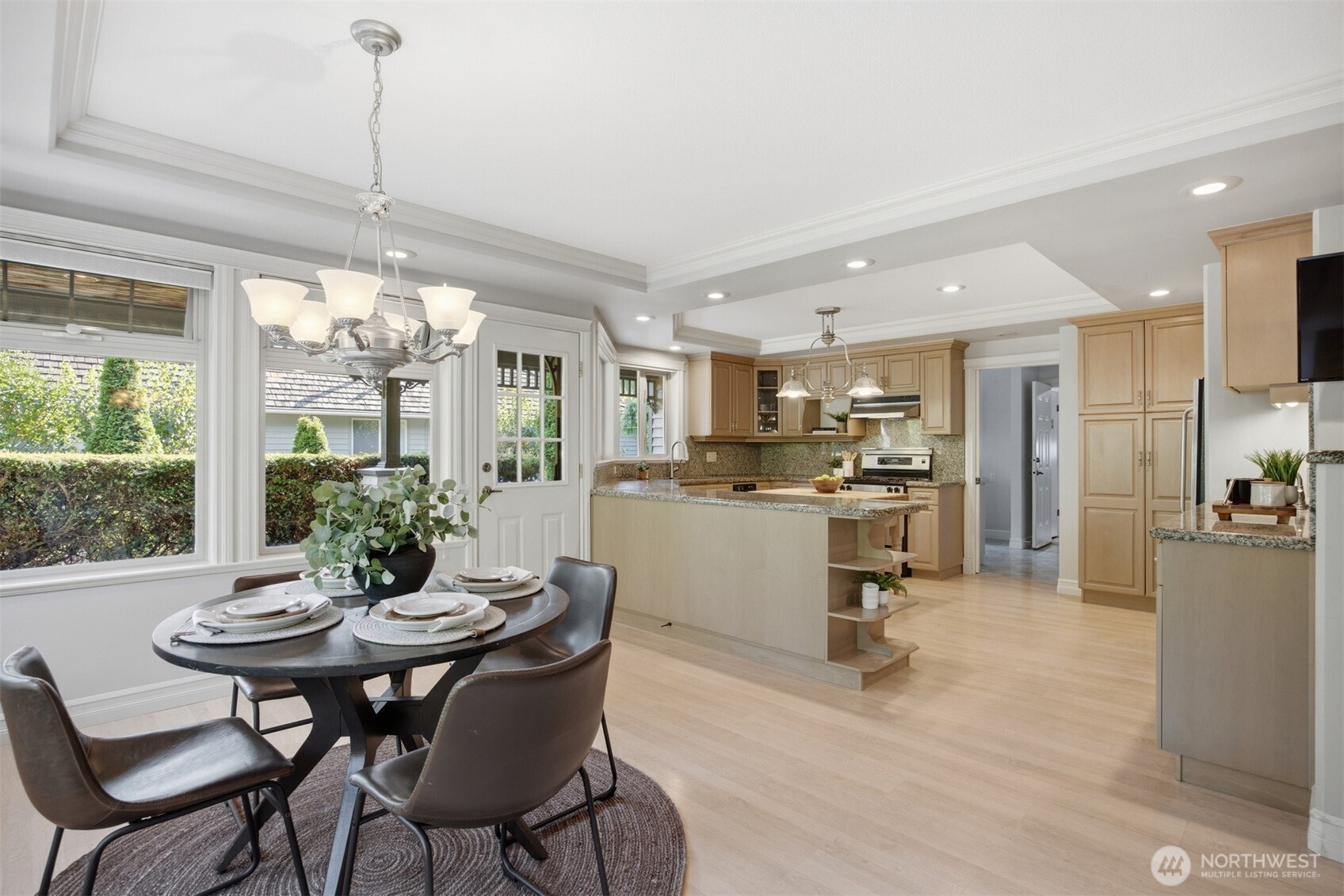 8678 Great Horned Owl Lane Property Photo 11