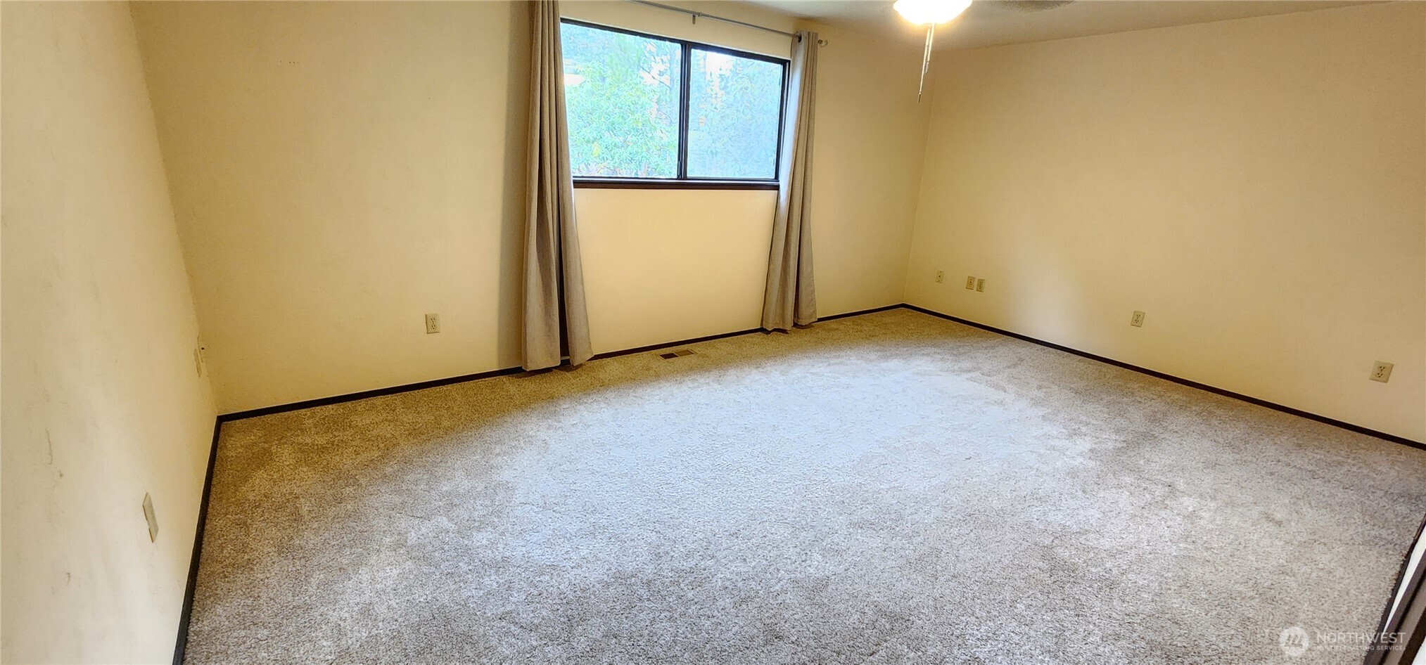 280 E Shamrock Drive Property Photo 14