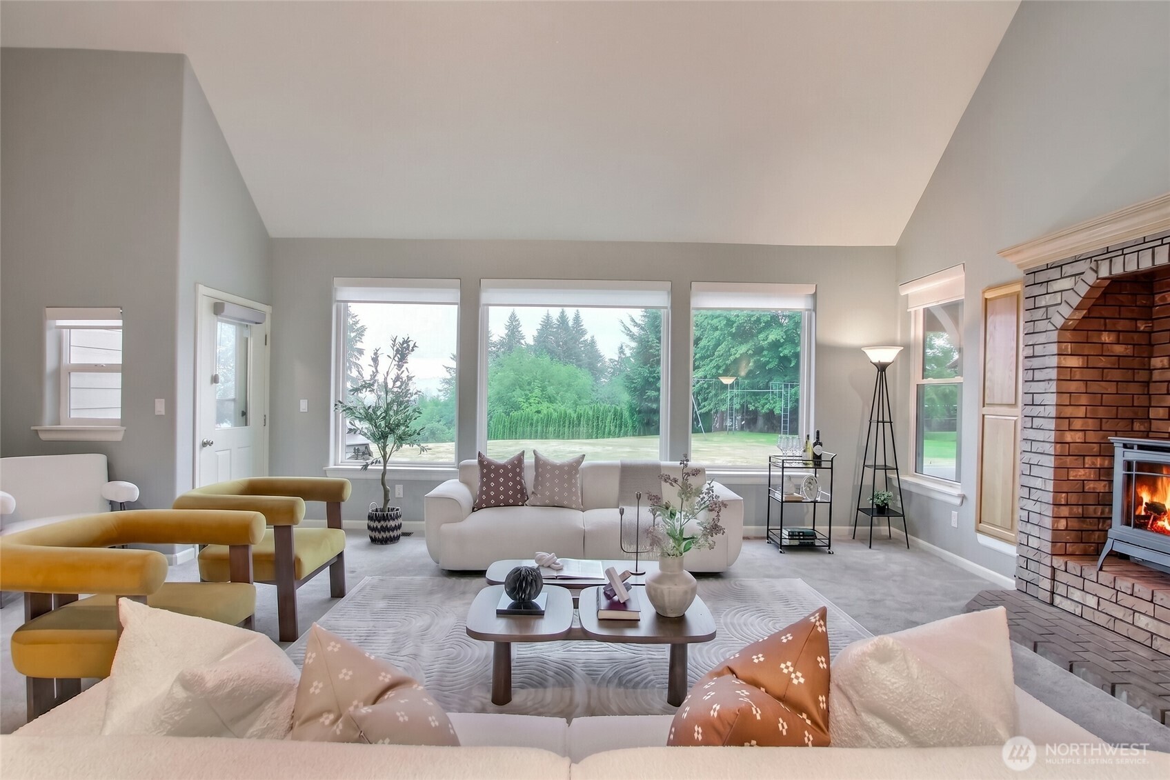 14801 136th Avenue Property Photo 8