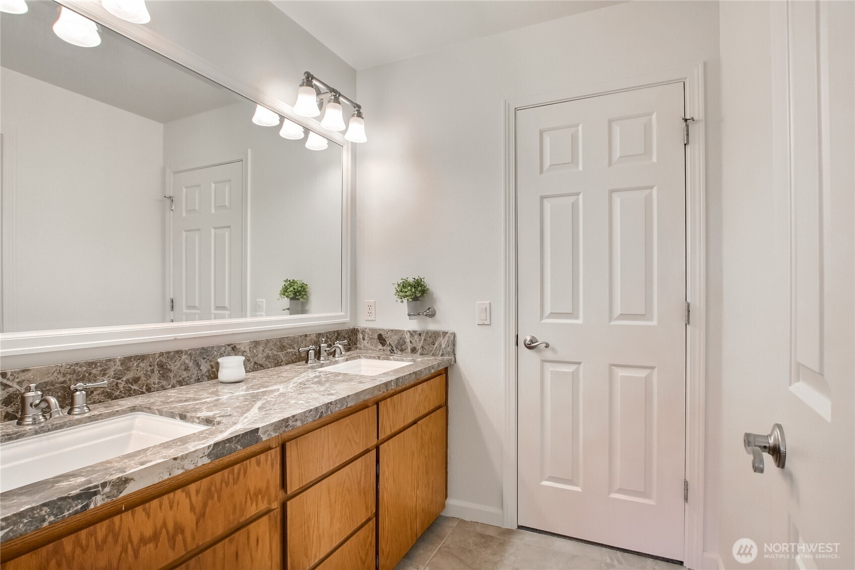 14801 136th Avenue Property Photo 29