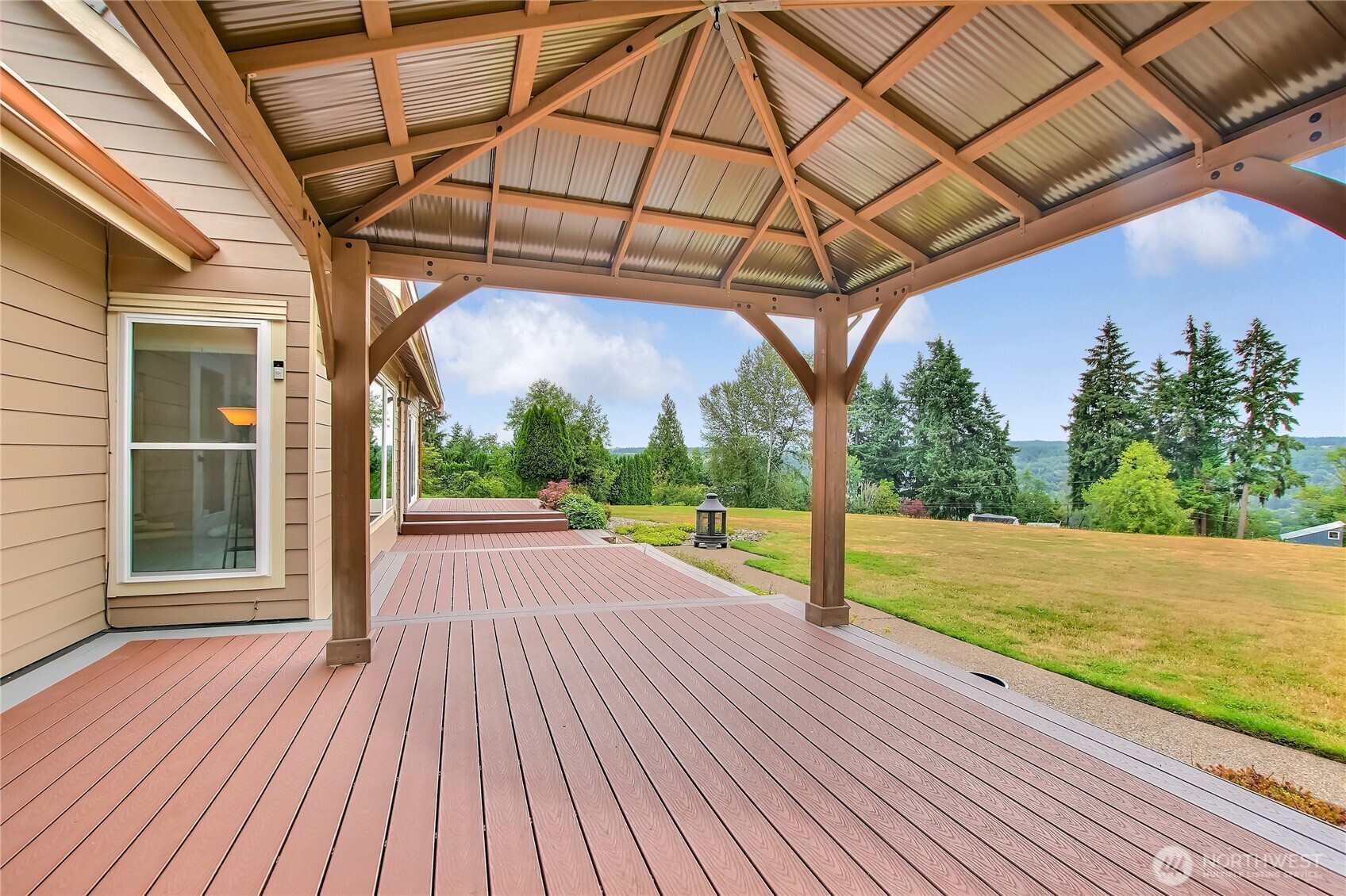 14801 136th Avenue Property Photo 34